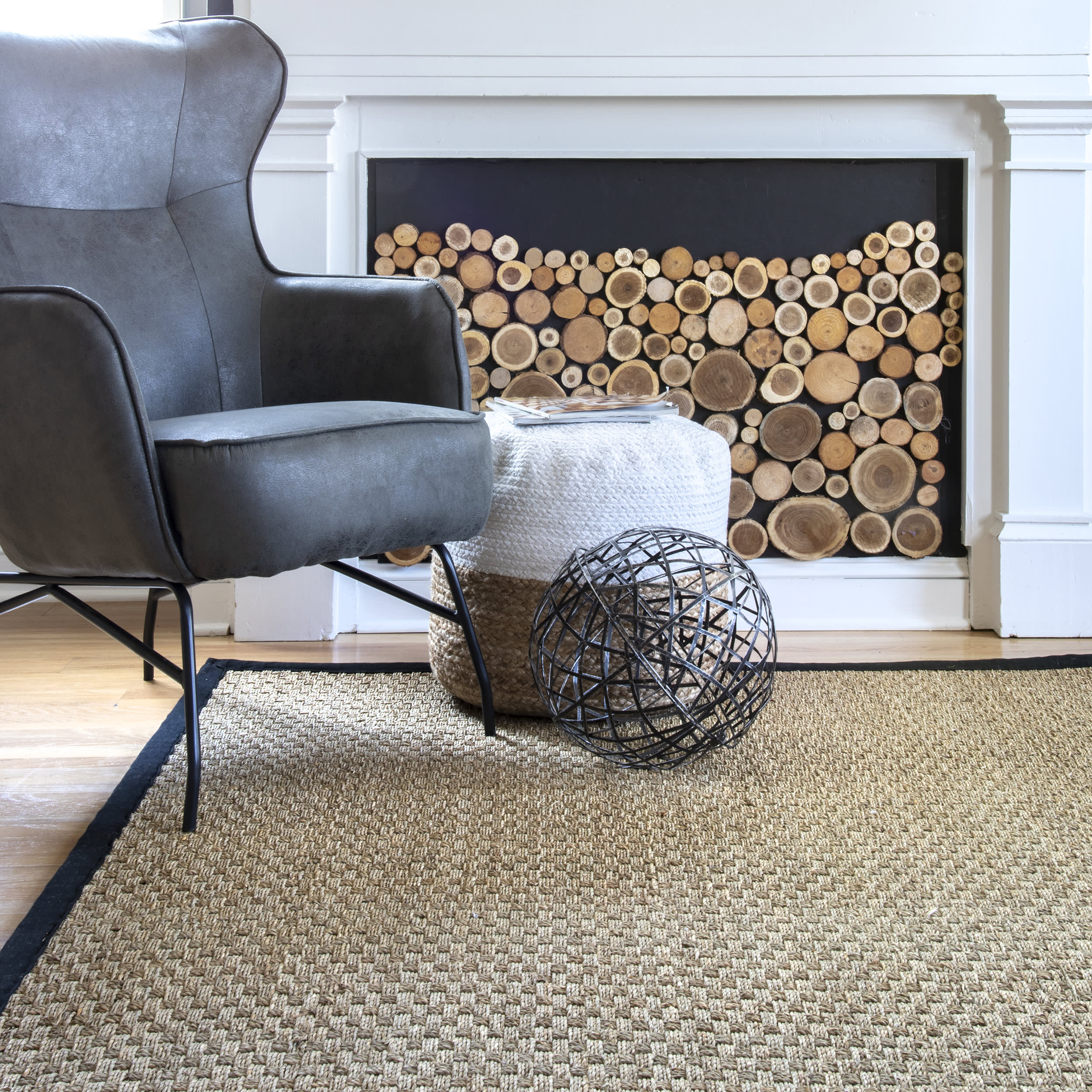 Checker Weave Seagrass Rug - Natural Eco-Friendly Woven Floor Mat | Black | Perfect for Living Room, Bedroom, or Boho Home Decor