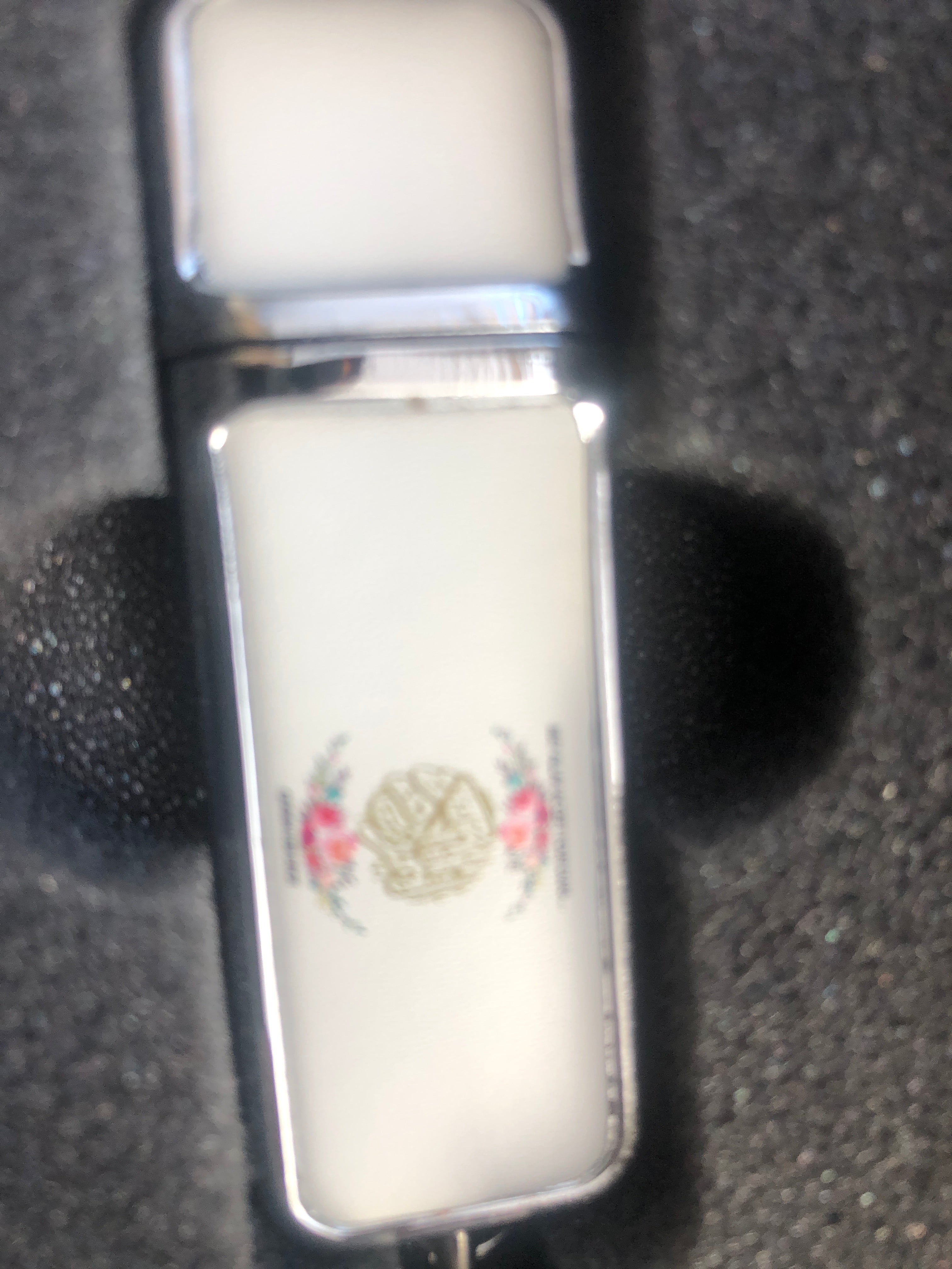 64GB USB Flash Drive with Full Quran in Arabic, English & Urdu - Perfect Gift for Ramadan, Hajj & Islamic Studies