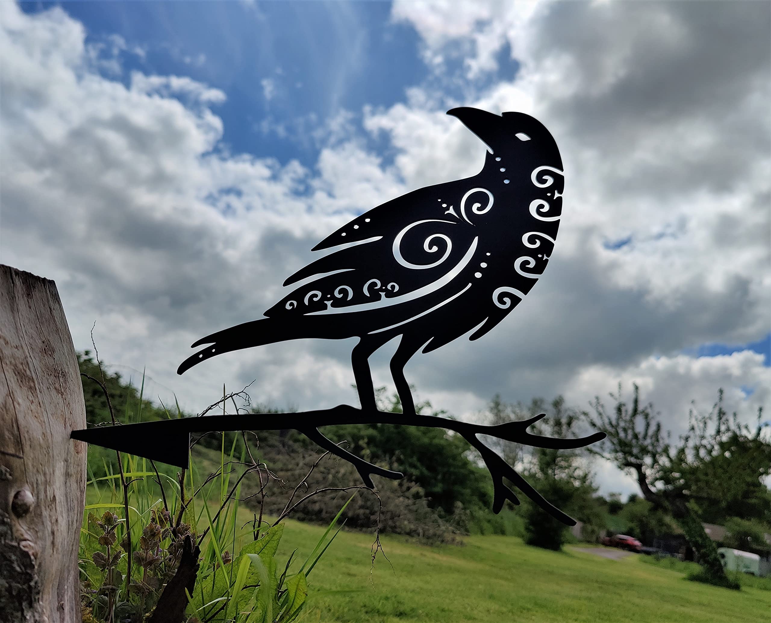 Odin's Raven Muninn Metal Bird Garden Art - Viking & Pagan Decor, High-Grade Steel Silhouette for Tree, Backyard, and Outdoor Decor | Perfect for Viking Enthusiasts & Norse Mythology Lovers