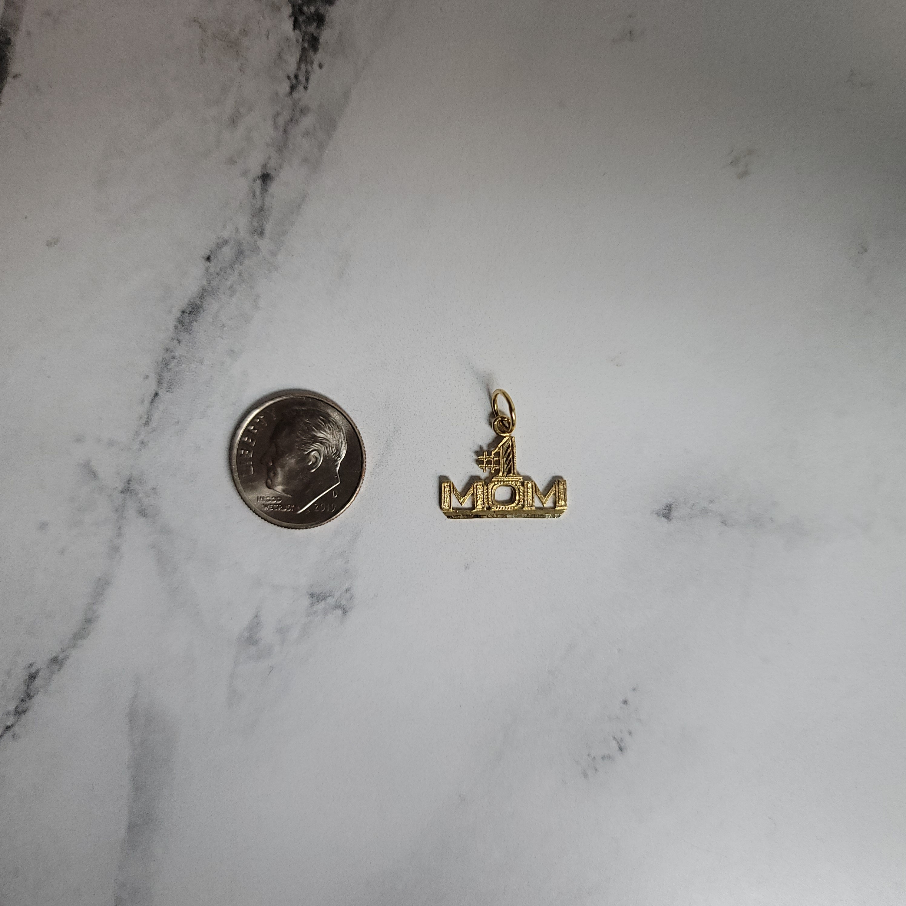Number One Mom Charm Necklace with Diamond Cuts - Elegant Cubic Zirconia Pendant for Mother's Day Gift, Birthday Present, Anniversary Jewelry