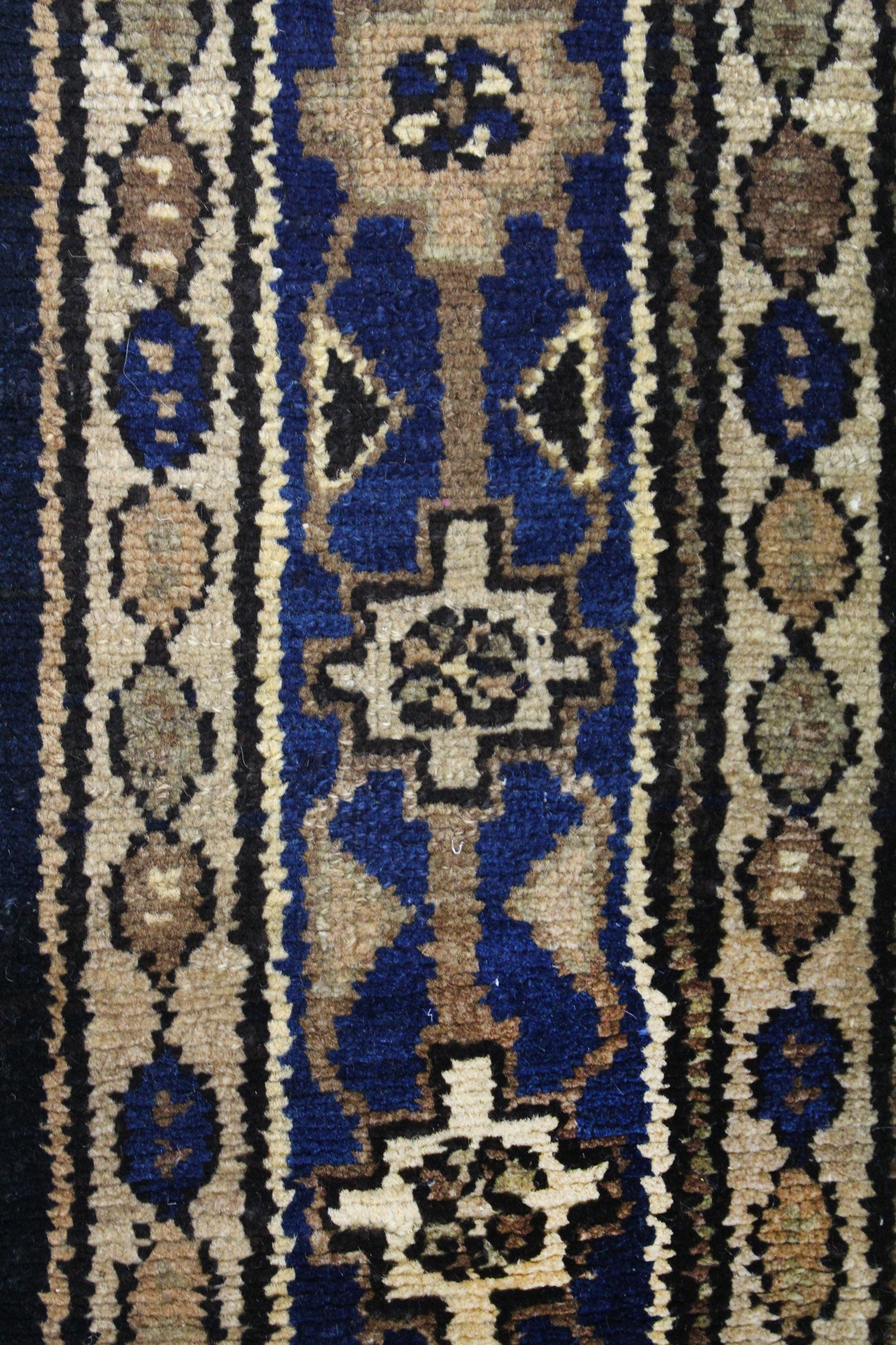 Handwoven Antique Malayer Tribal Rug - Traditional Persian Carpet for Home Decor, Living Room, Bedroom - J63616