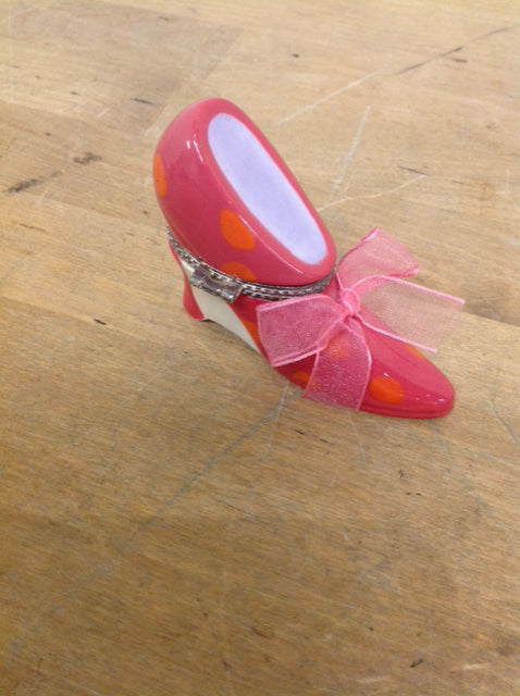 Pink Shoe Charm - Cute Shoe Accessory for Women's Sneakers & Sandals | Perfect for DIY Jewelry, Gift Giving & Fashion Decoration
