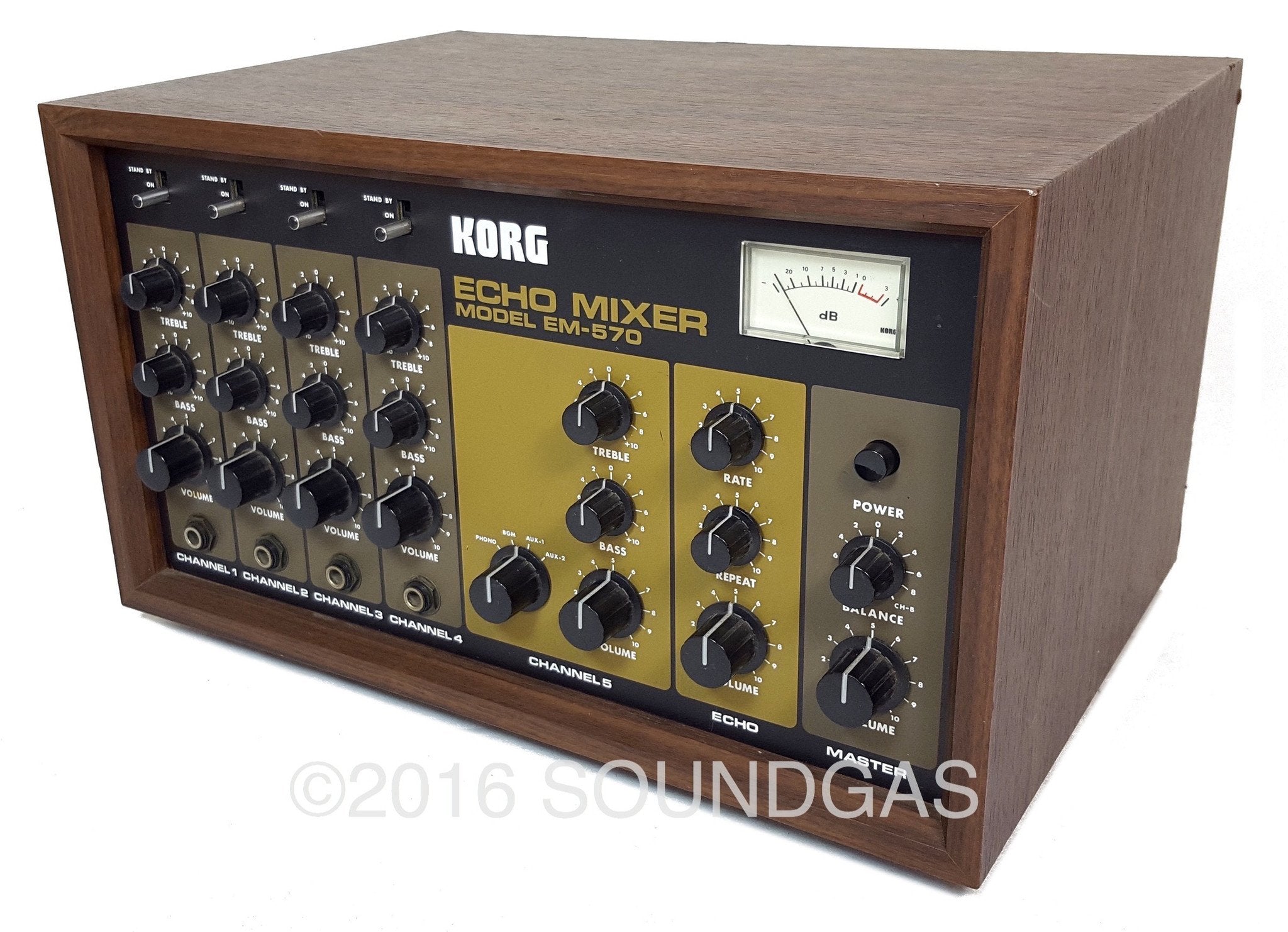 Korg EM 570 Echo Mixer with MN3005 Delay Chip - Professional Audio Effects Processor for Guitar Pedals, Studio Recording & Live Performances