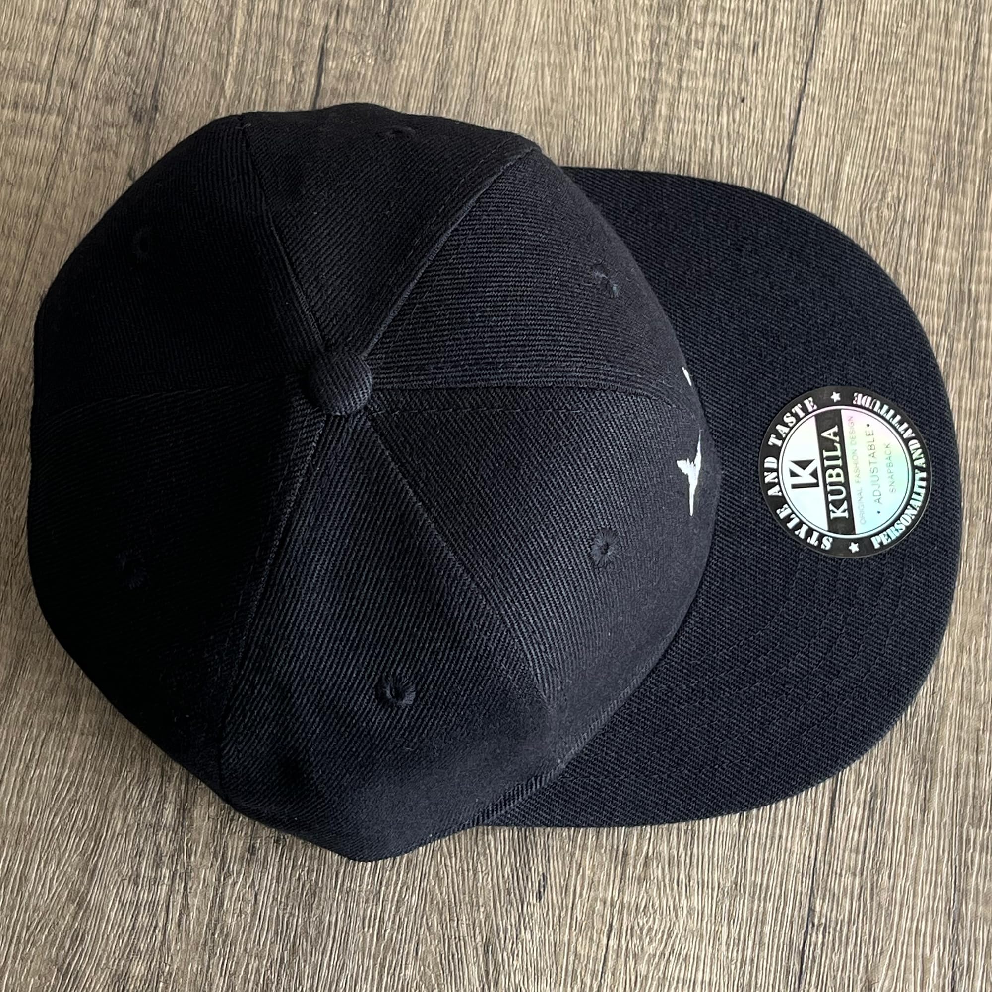 Funny Skeleton Hand Embroidered Baseball Cap - Plain Black Snapback Dad Hat for Men & Women | Perfect for Halloween, Cosplay & Casual Streetwear