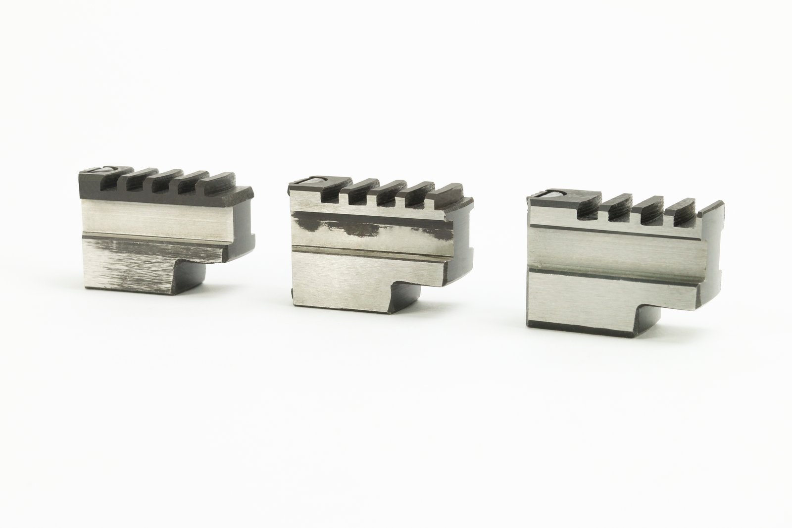 Steel Dragon Tools 1215 Chuck Jaws & Inserts for Pipe Threading Machine - Replacement Parts for Plumbing & Pipe Fitting - Perfect for Professional Plumbers & DIY Home Repairs