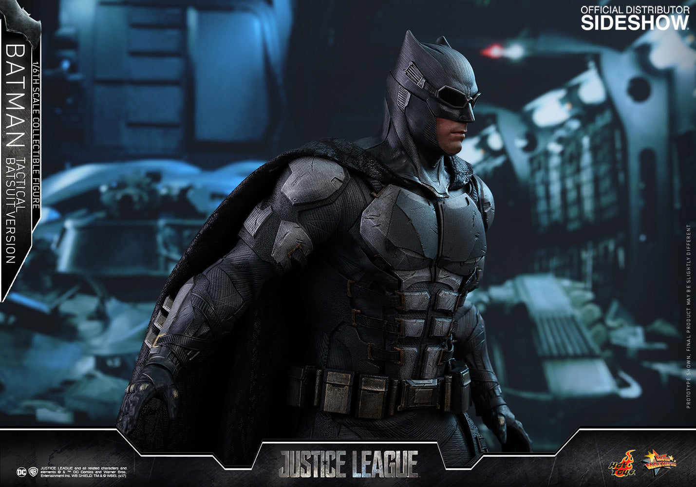 Hot Toys DC Comics Justice League Batman Tactical Batsuit Version 1/6 Scale 12