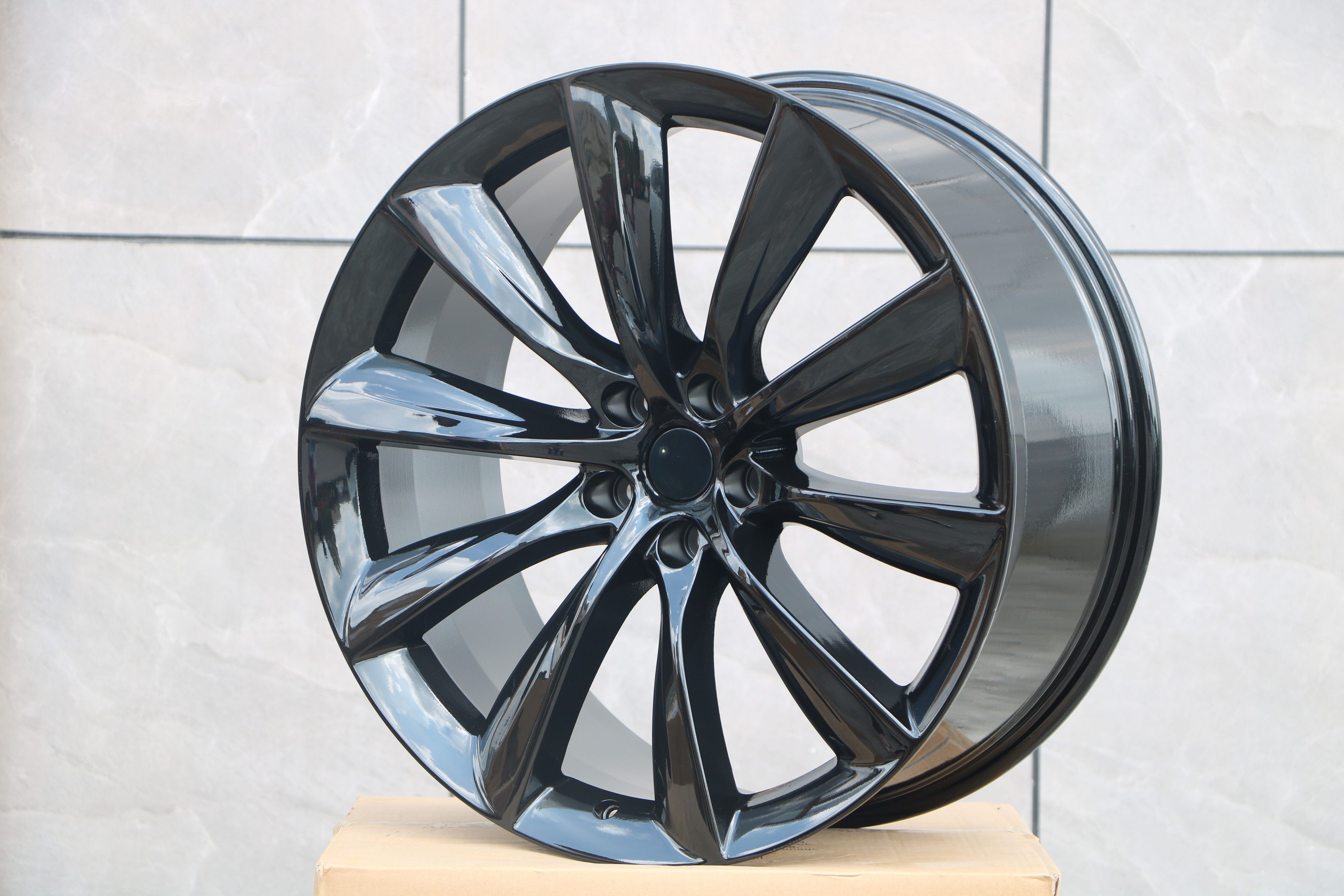 22-Inch Alloy Wheels for Tesla Model S & Model X - Premium Replacement Rims for Enhanced Performance & Style - Perfect for Road Trips & Luxury Driving