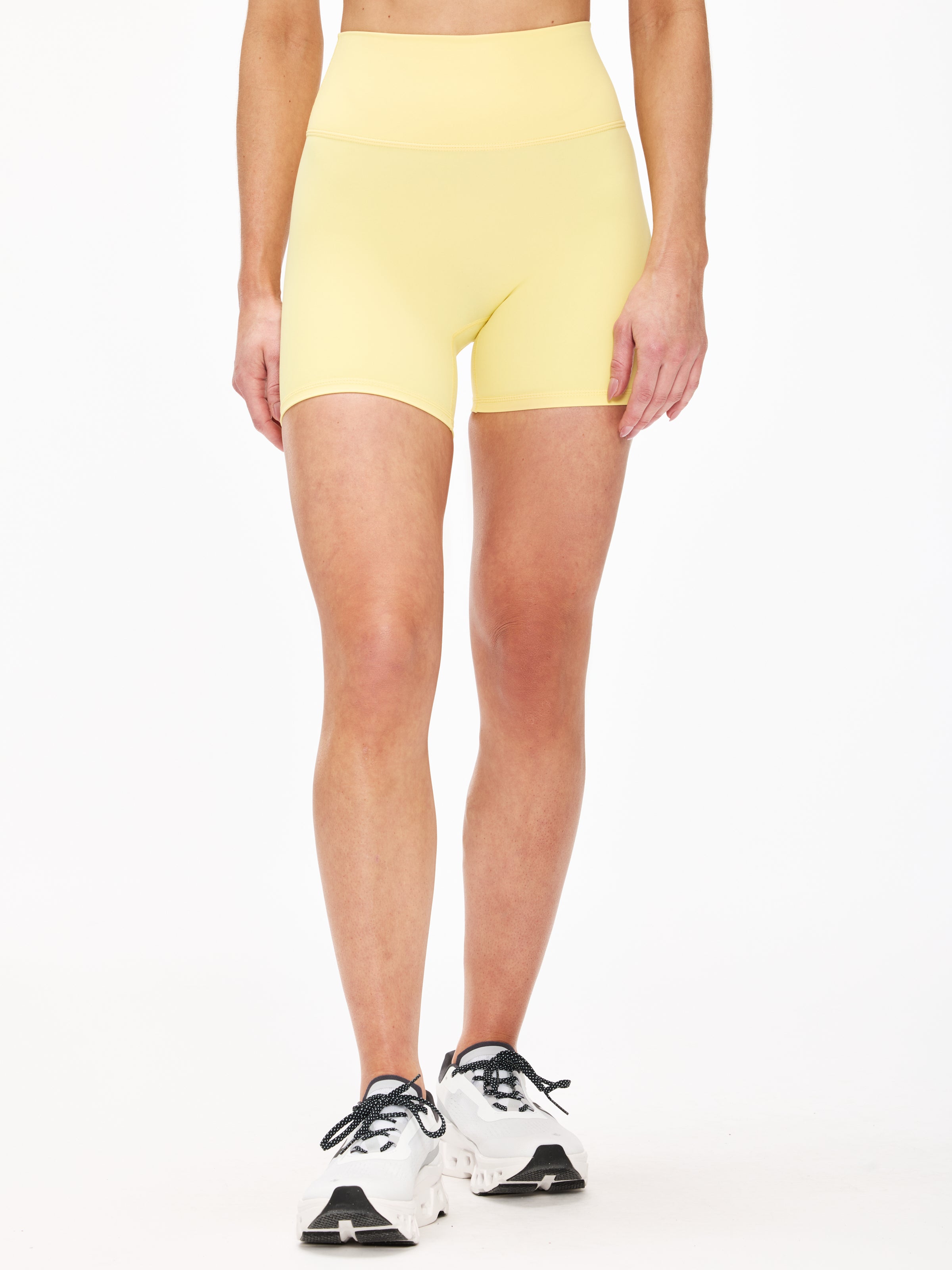 Fenix Cloudcore 4 Bike Shorts - Men's & Women's Cycling Shorts with Padding for Comfort - Perfect for Road Biking, Mountain Biking & Indoor Cycling Workouts