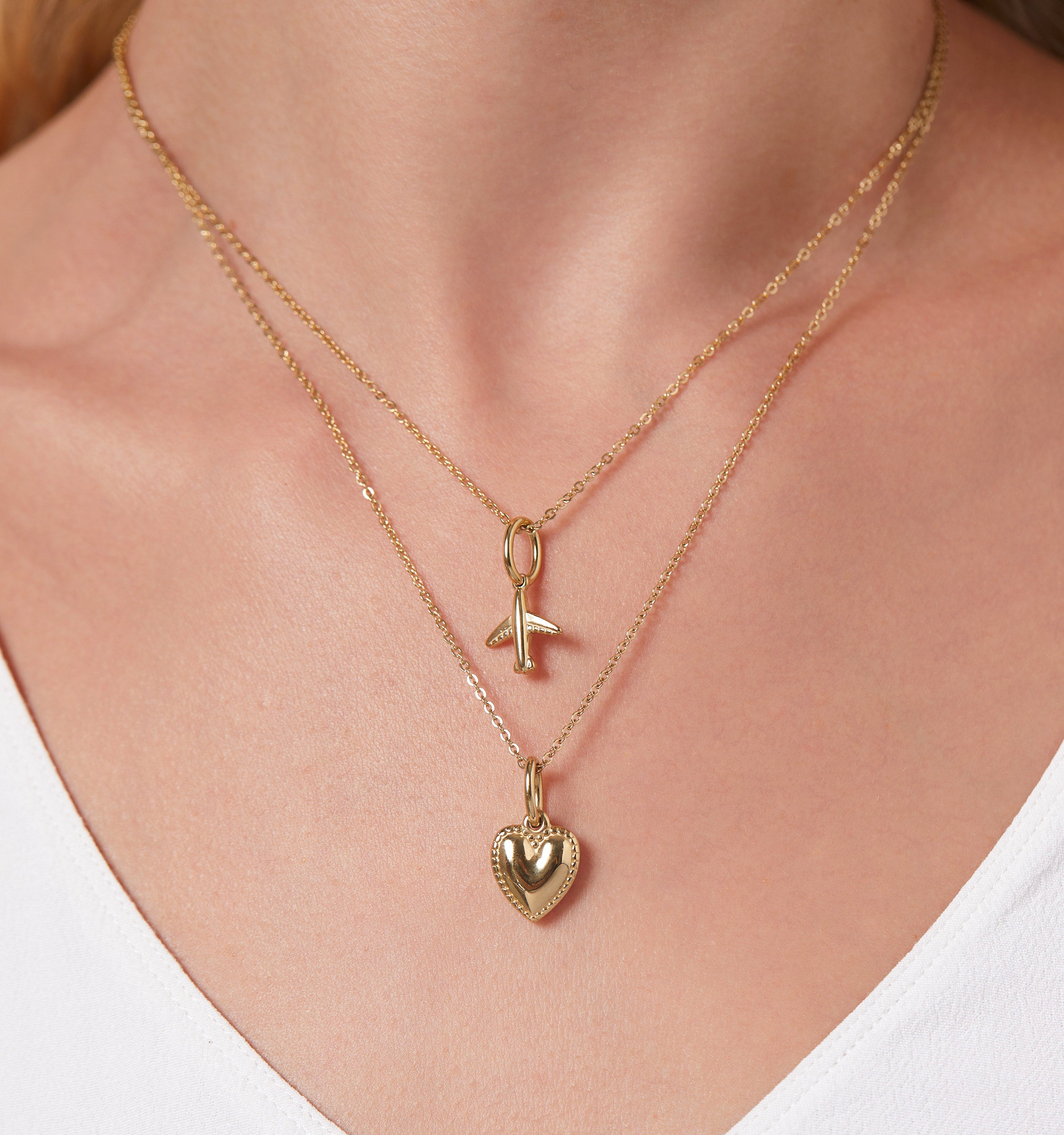 Stylish Airplane Necklace for Women - Dainty Gold & Silver Pendant Jewelry - Perfect for Travel Lovers & Aviators - Gift for Her Birthday, Anniversary or Graduation - Ideal for Everyday Wear, Travel Adventures & Special Occasions