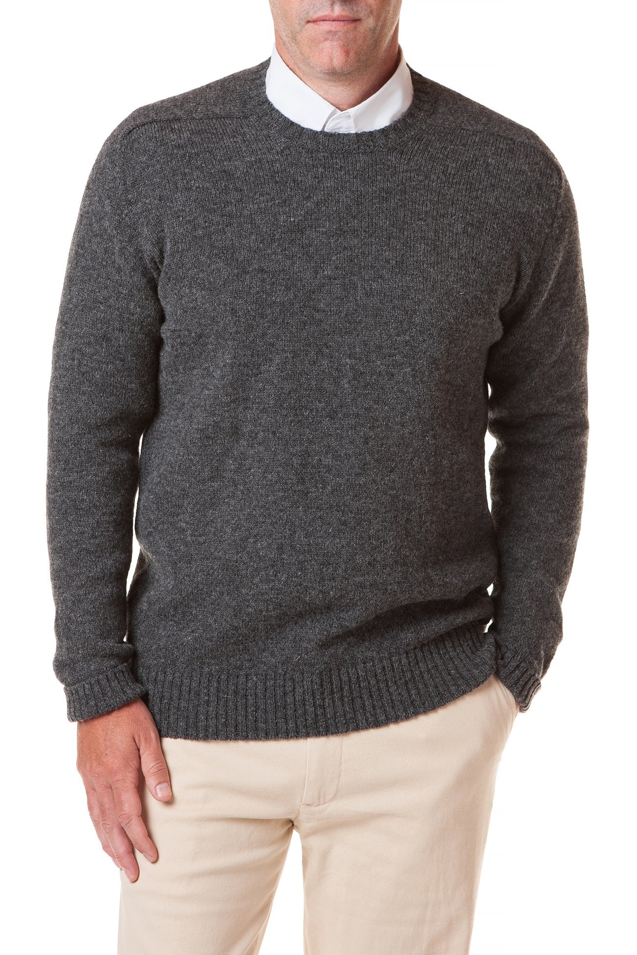 Premium Scottish Shetland Wool Crew Neck Sweater for Men & Women - Soft & Warm Charcoal Gray Pullover - Perfect for Winter, Fall & Casual Office Wear