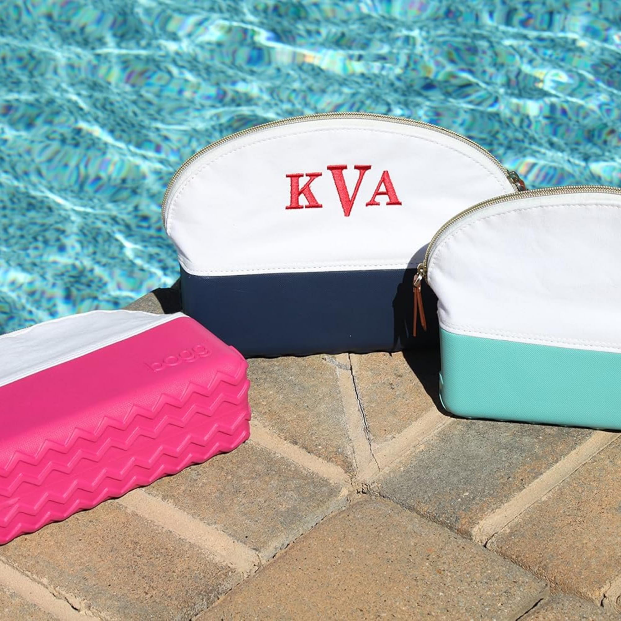 Beauty and the Bogg Makeup Cosmetic Bag 9x7x3 Inch - Pink Travel Organizer for Makeup Brushes, Lipsticks & Skincare | Perfect for Travel, Gym & Daily Use