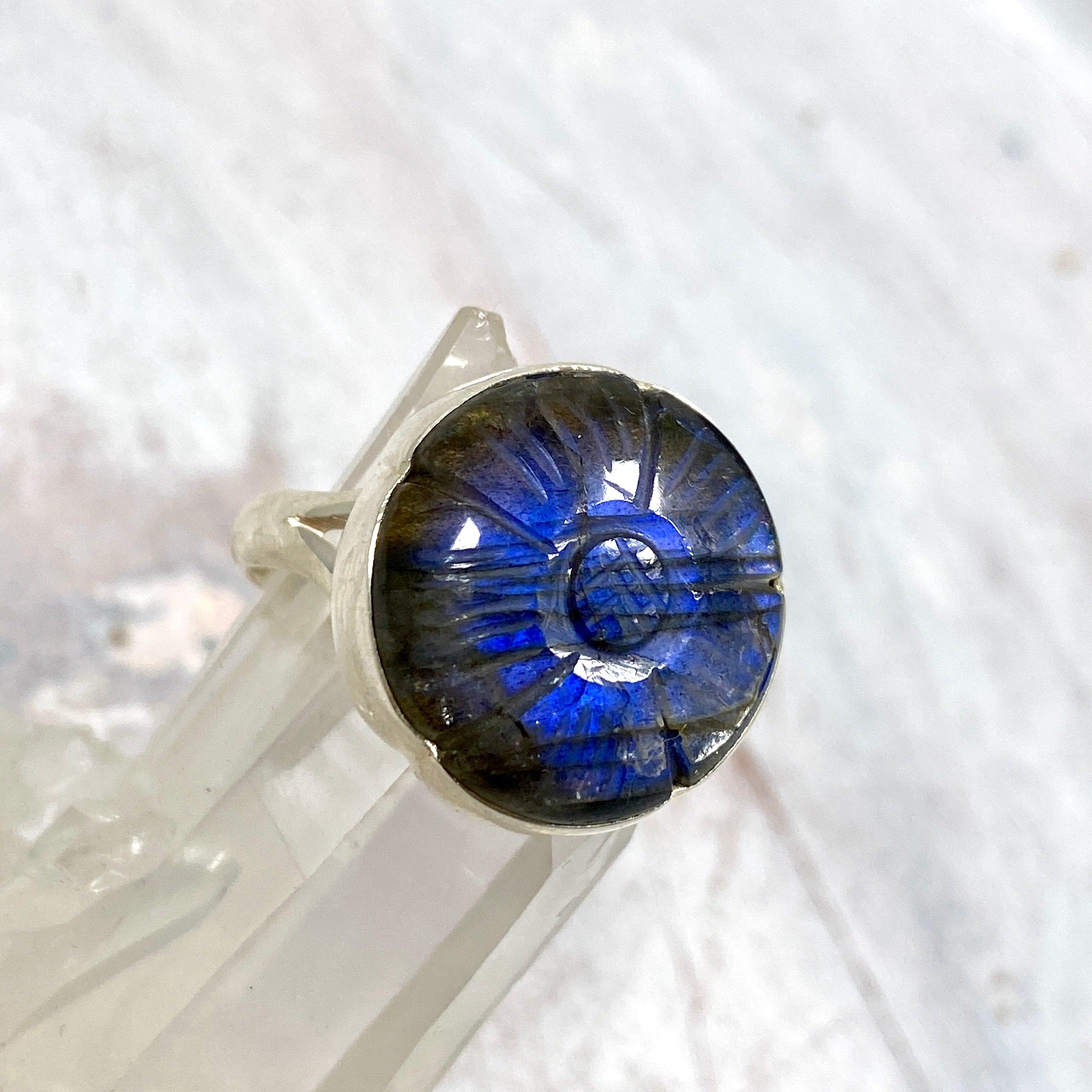 Labradorite Flower Cabochon Ring with Split Band - Sterling Silver Gemstone Jewelry for Women - Perfect for Boho Style, Gift Giving & Special Occasions