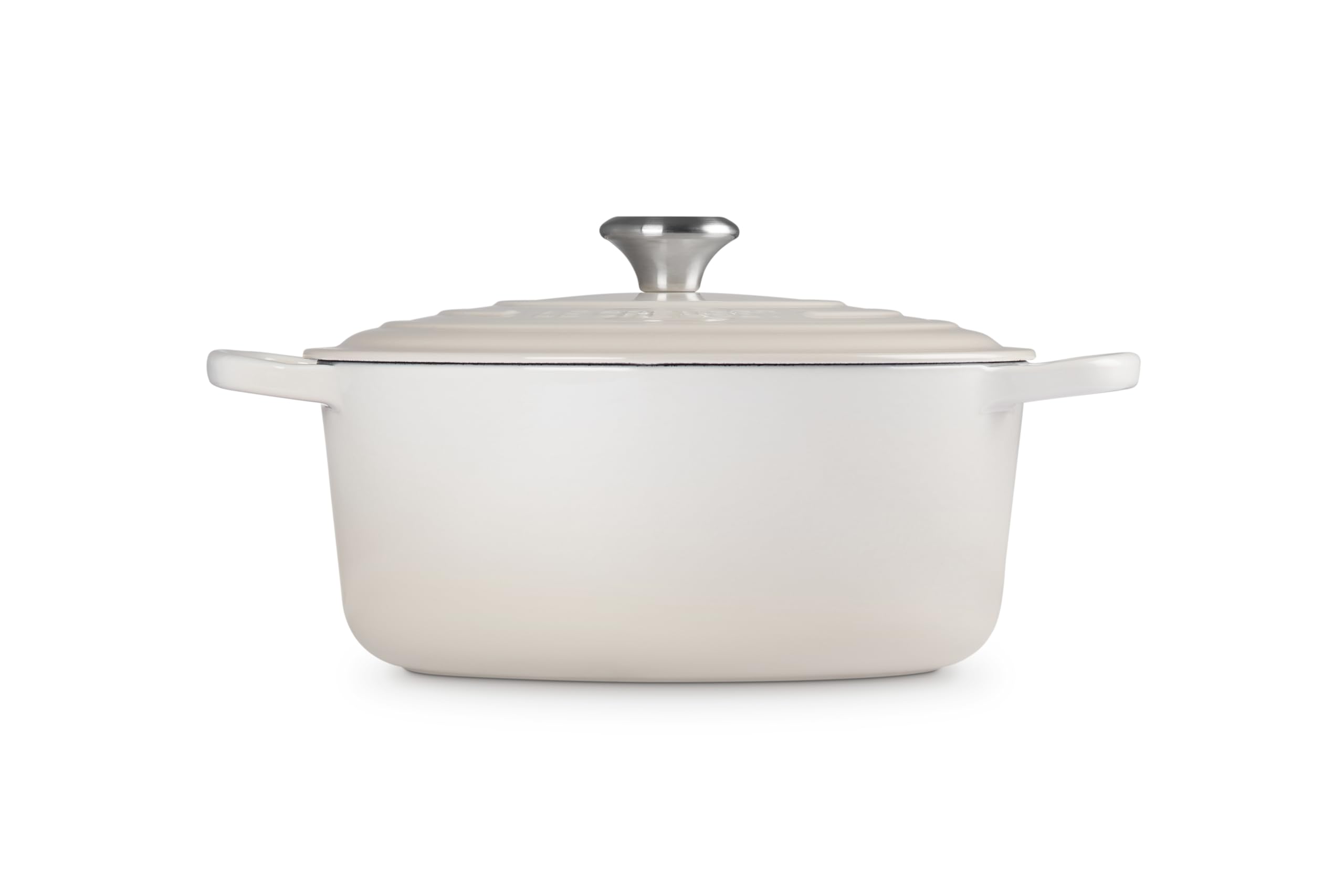 Le Creuset Signature Enameled Cast Iron Round Dutch Oven 7.25 Quart - Premium Cookware for Braising, Baking & Slow Cooking - Perfect for Soups, Stews & Casseroles - Meringue Color