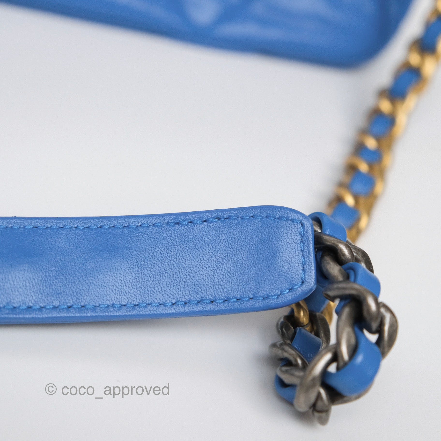 Chanel 19 Small Blue Leather Flap Bag with Mixed Hardware - Luxury Designer Handbag for Women, Perfect for Everyday Use & Special Occasions