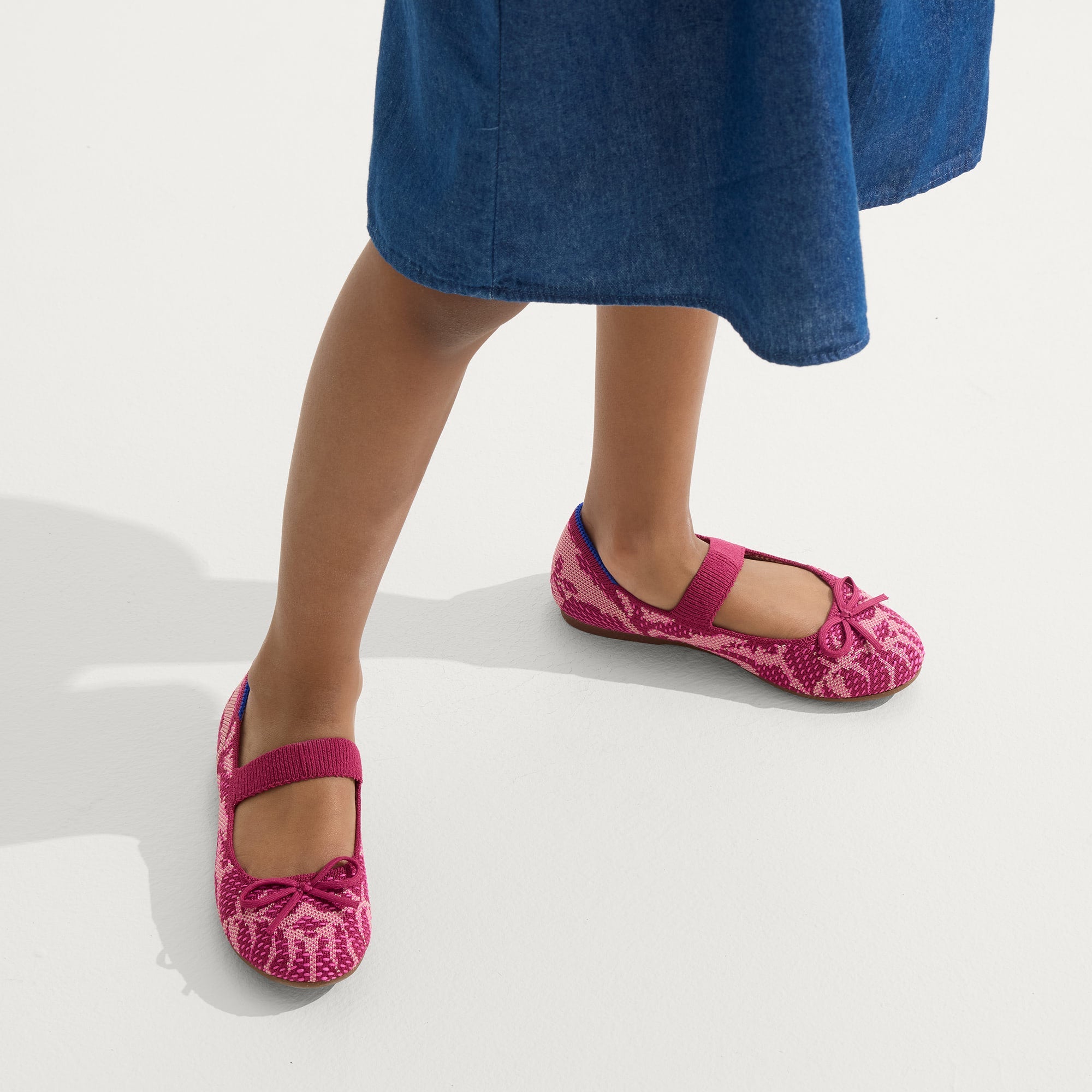 Pink Bouquet Mary Jane Shoes for Girls - Comfortable & Stylish Kids' Dress Shoes for Weddings, Parties & Special Occasions