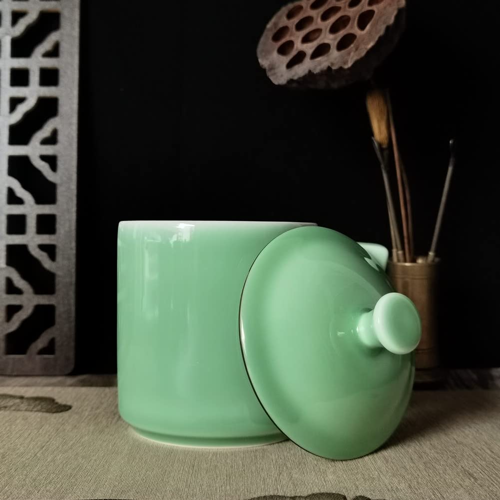 Premium 16-Oz Celadon Green Porcelain Teacups with Lids - Microwave & Dishwasher Safe Coffee Mugs - Elegant Tea Drinking & Coffee Brewing for Home, Office or Gifts (Green-001)