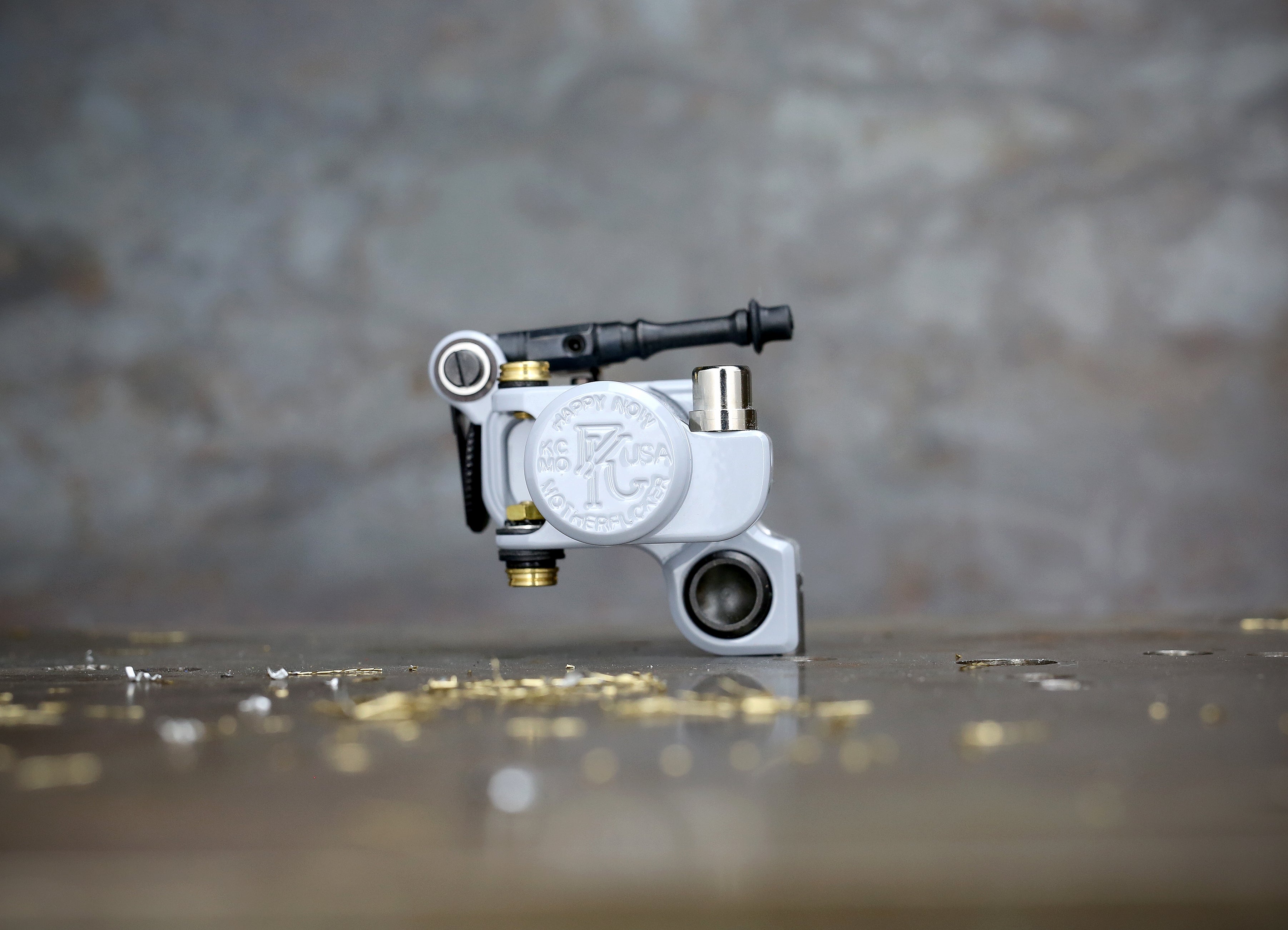 Dan Kubin Sidewinder 46er Featherweight Tattoo Machine - Grey & Black Aluminum RCA with Clip Cord - Professional Tattoo Equipment for Artists & Studios