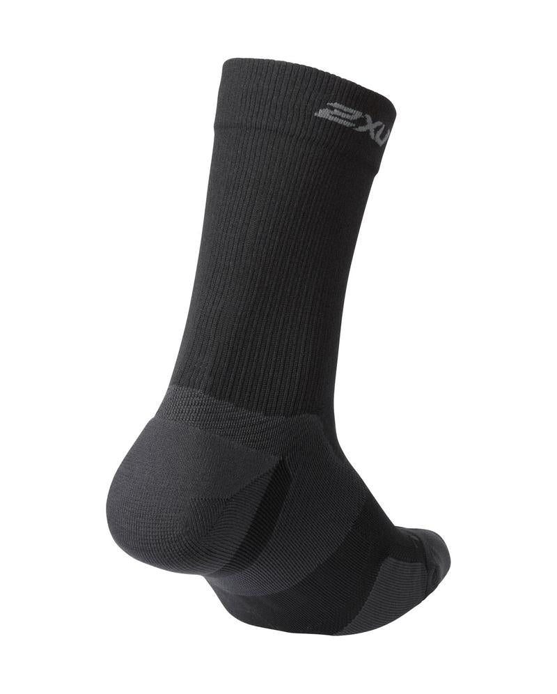 2XU Vectr Cushion Crew Socks for Running & Workout - Performance Athletic Socks with Arch Support & Breathable Fabric for Men & Women - Ideal for Marathon, Gym & Sports Activities