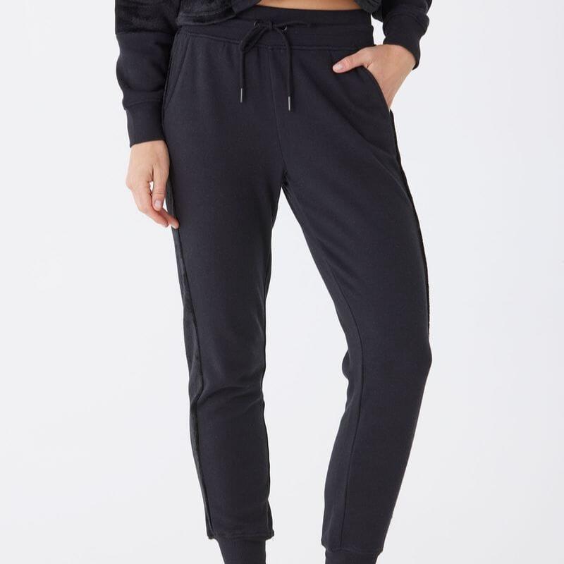 Black Fleece and Sherpa Jogger Pants for Men - Cozy Winter Lounge Pants with Pockets for Home, Gym & Outdoor Activities