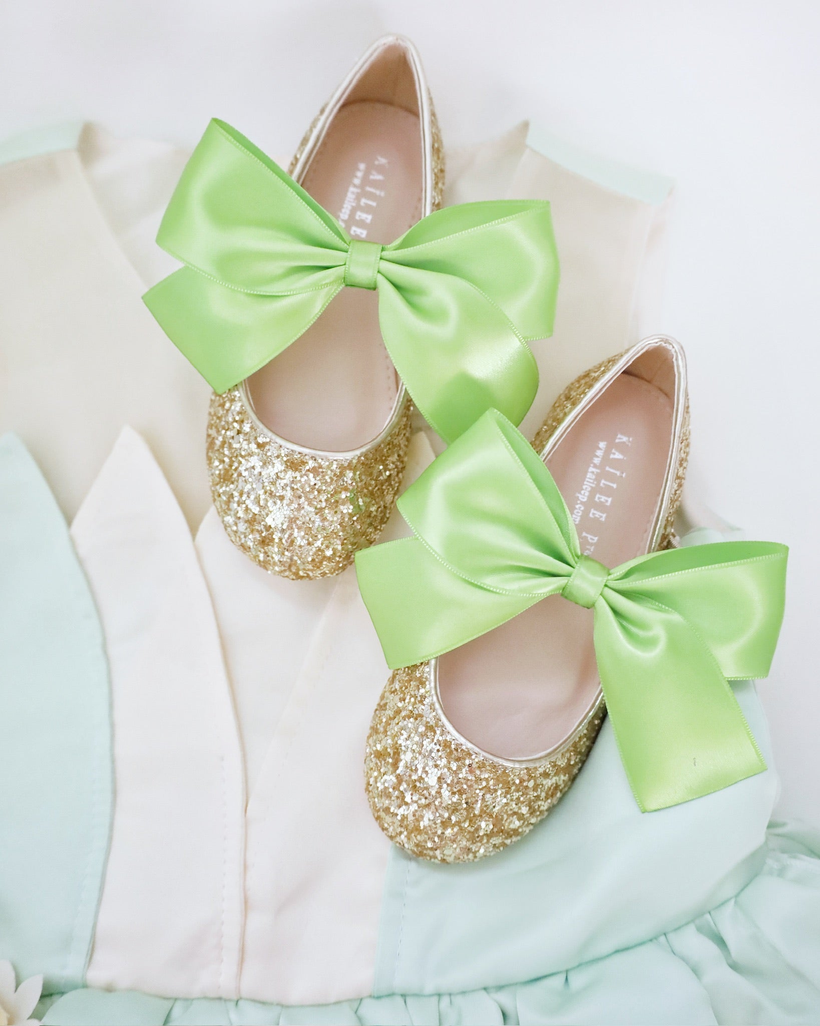 Sparkly Gold Rock Glitter Mary Jane Shoes for Girls with Apple Green Satin Bow - Perfect for Birthday Parties, Pageants & Special Occasions