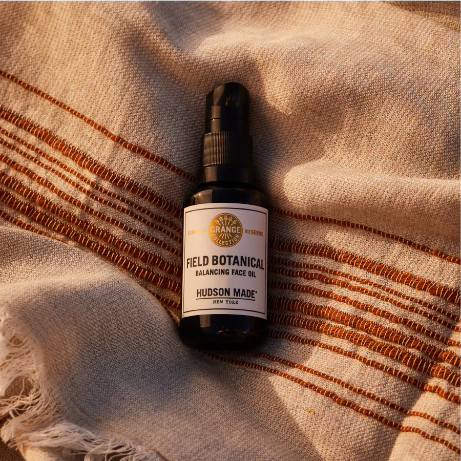 Hudson Made FROM THE GRANGE FIELD Botanical Balancing Face Oil 30ml - Organic Facial Oil for Dry & Sensitive Skin - Perfect for Daily Skincare Routine & Nighttime Hydration