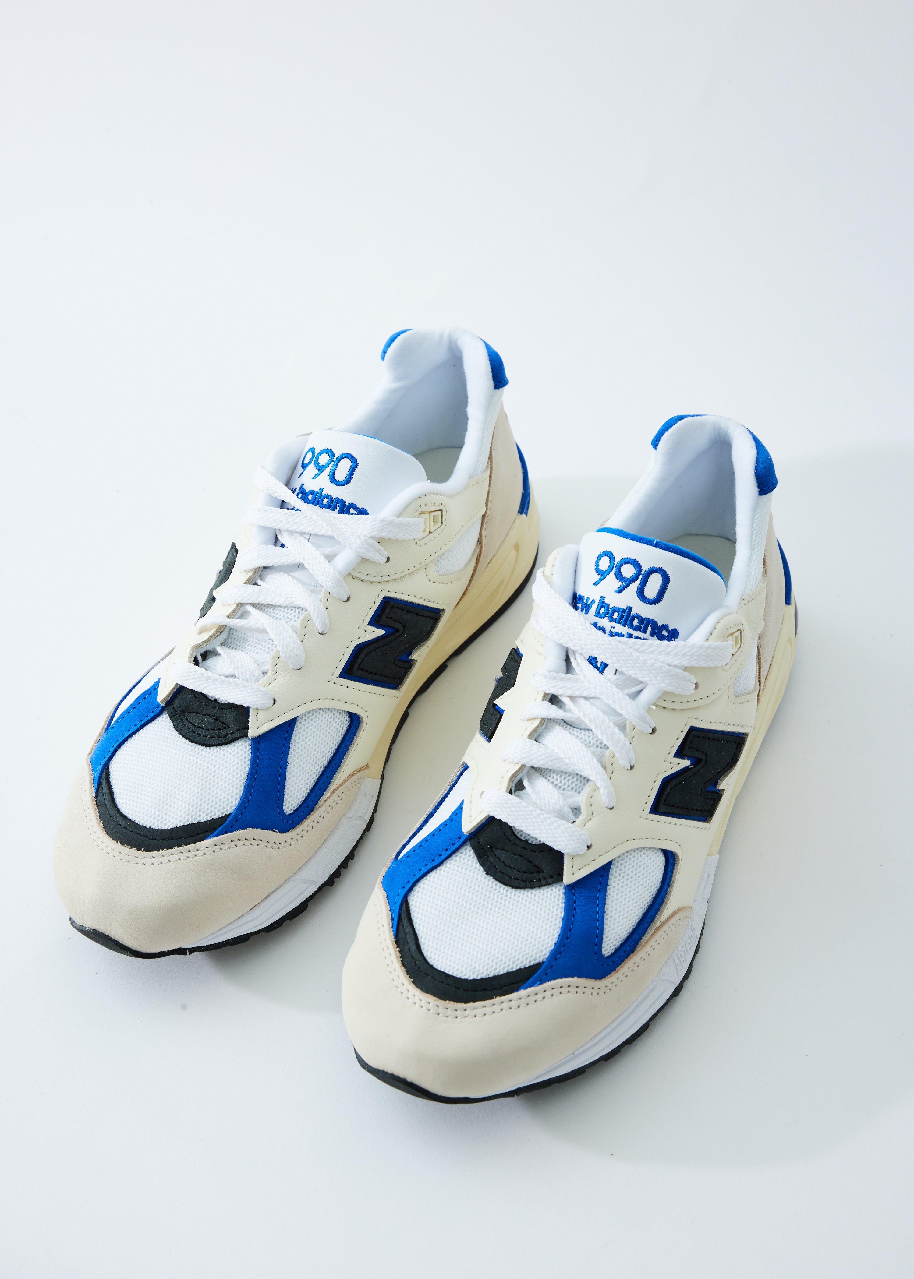 New Balance M990WB2 White - Premium Comfort Running Shoes for Men & Women - Perfect for Jogging, Gym Workouts & Daily Wear