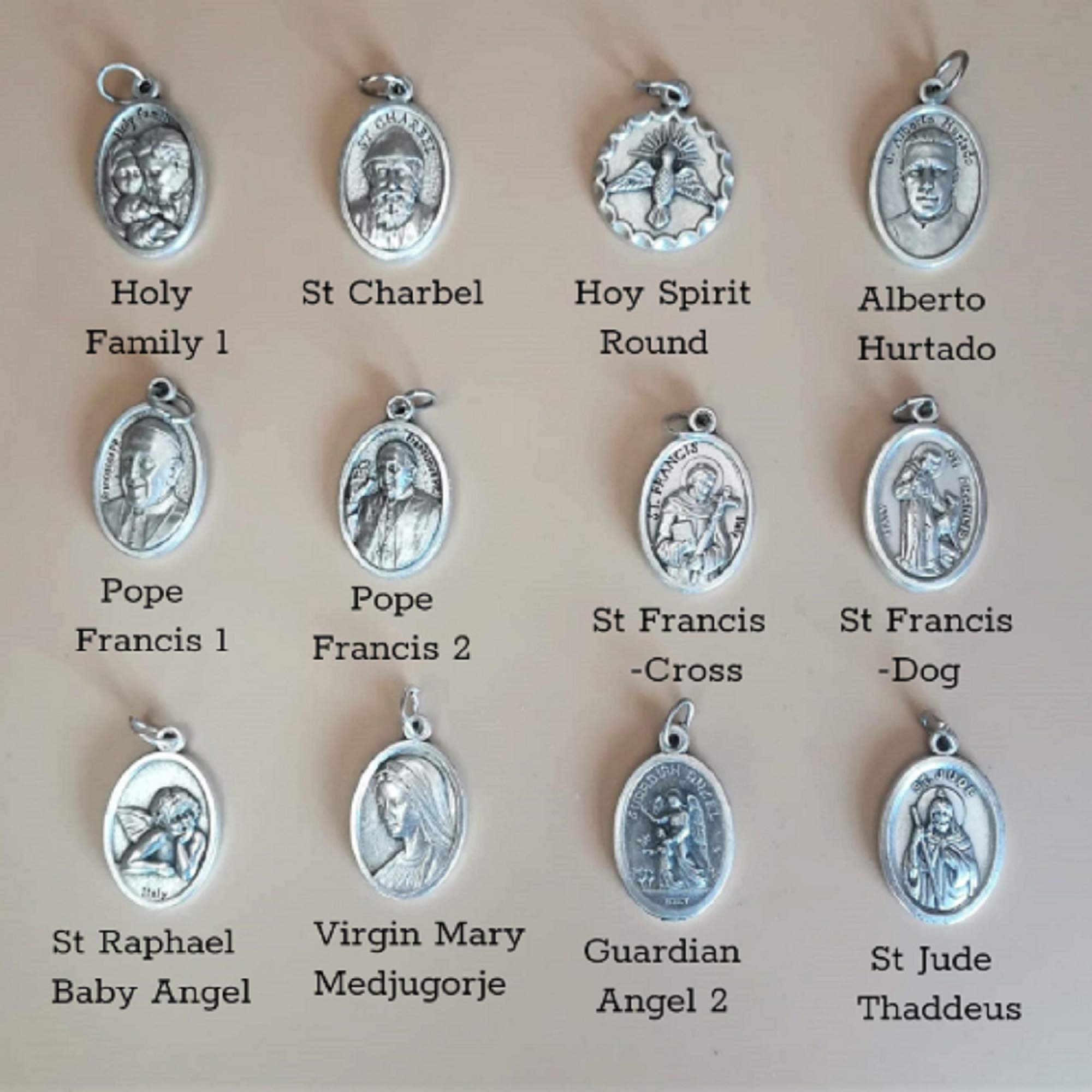 Personalized Wooden Beads Catholic Saint Medal Name Bracelet for Kids - Adjustable Rosary Bracelet Religious Gift for Baptism, First Communion & Faith Jewelry
