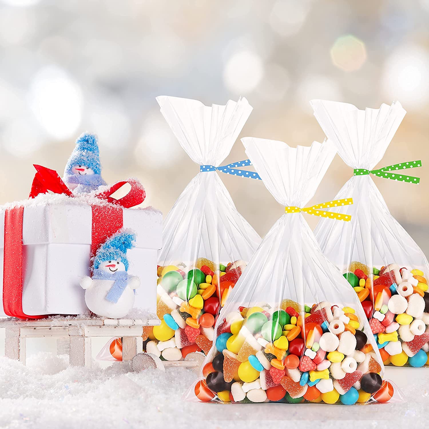 100PCS 5x7 Inch Clear Cellophane Bags with 4'' Ties - Small Gift Bags for Candy, Rice Crispy Treats, Cake Pops & Party Favors - Perfect for Christmas, Thanksgiving, Halloween & Birthday Celebrations