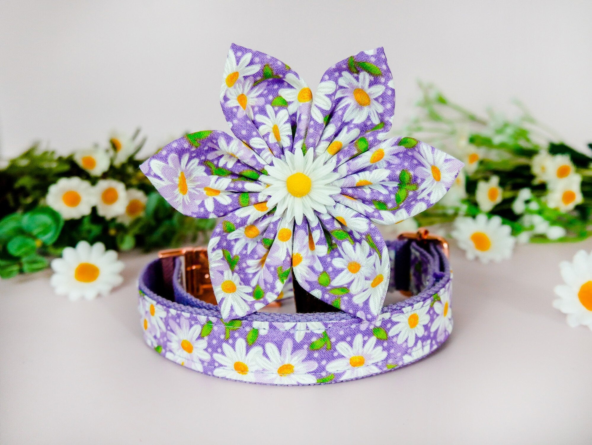 Purple Daisy Dog Flower Collar & Leash Set - Adjustable Pet Accessories for Small Medium Dogs, Cute Floral Design for Walks, Photos & Special Occasions
