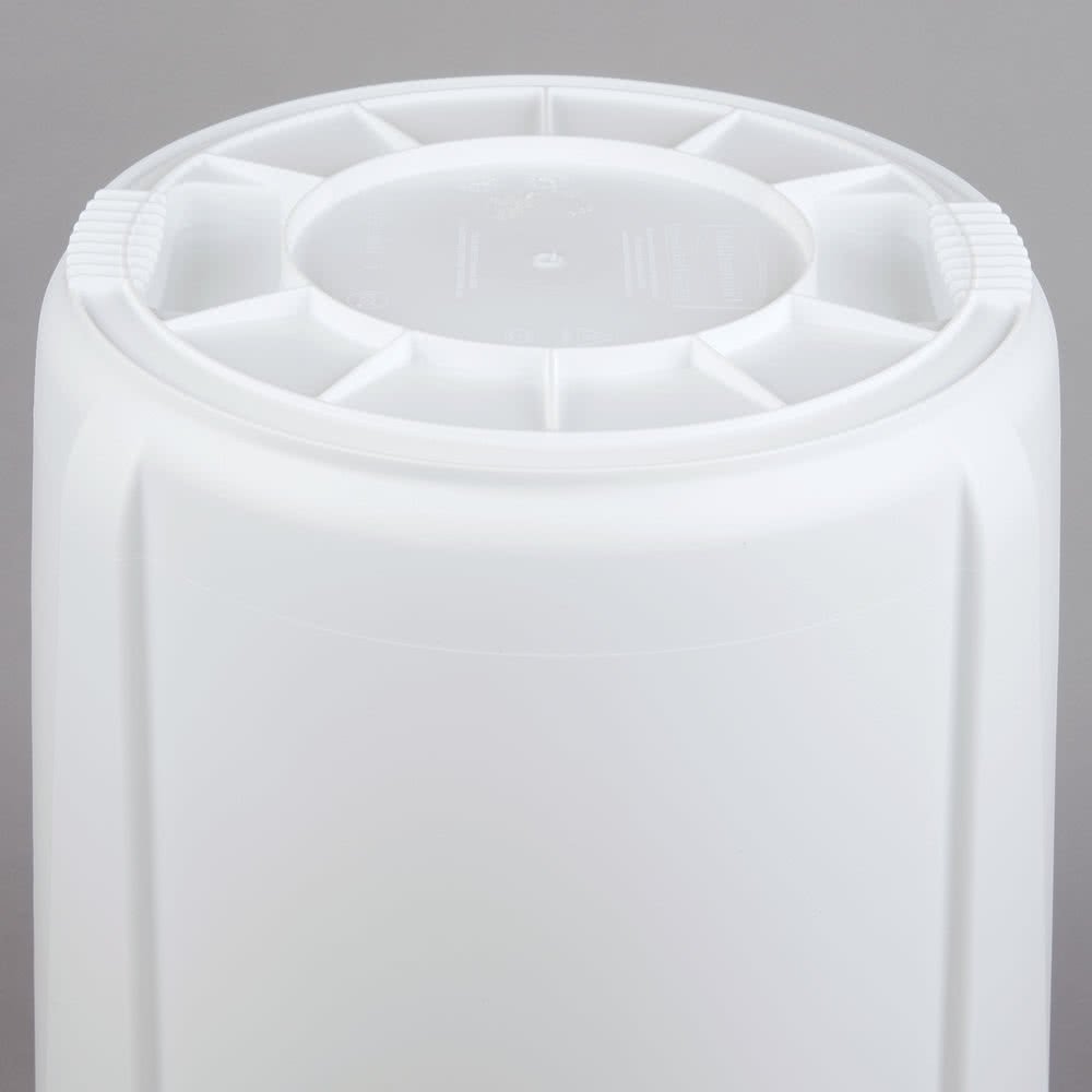 Rubbermaid Brute 10 Gallon Round Trash Can with Lid - Heavy Duty White Plastic Garbage Bin for Kitchen, Office, or Outdoor Use - Durable & Leak Proof Waste Container