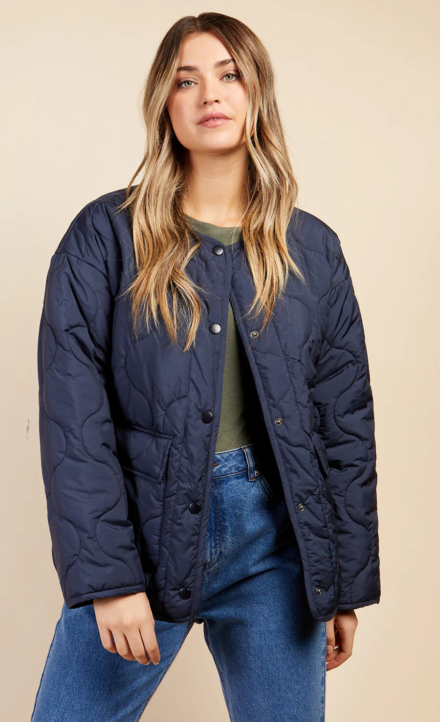 BREDA Quilted Jacket for Women - Navy Blue Lightweight Puffer Coat - Perfect for Fall, Winter & Outdoor Activities