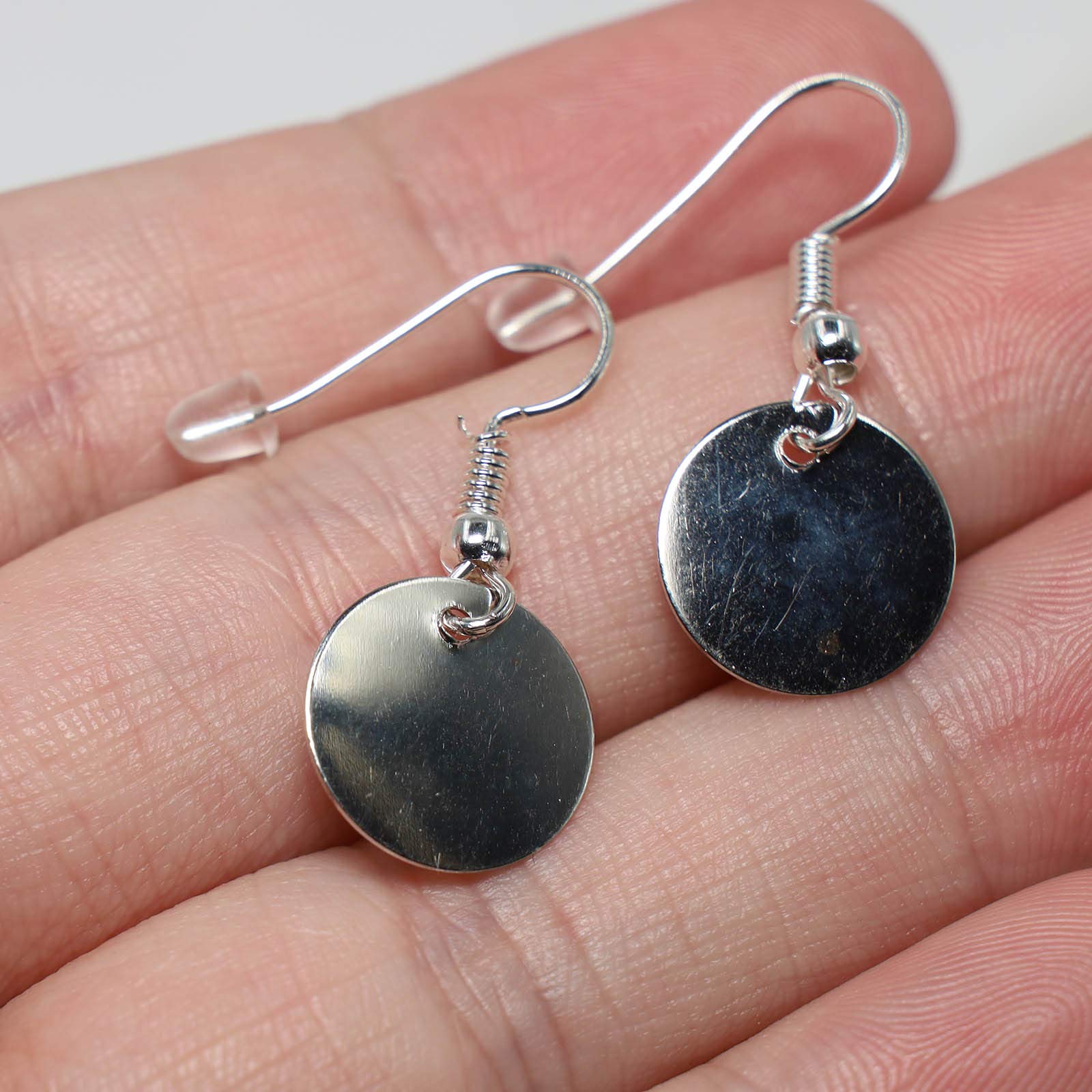 TseenYi Sterling Silver Coin Disc Dangle Earrings - Round Disk Drop Earrings for Women & Girls | Trendy Personalized Jewelry Gift for Parties, Dating & Everyday Wear