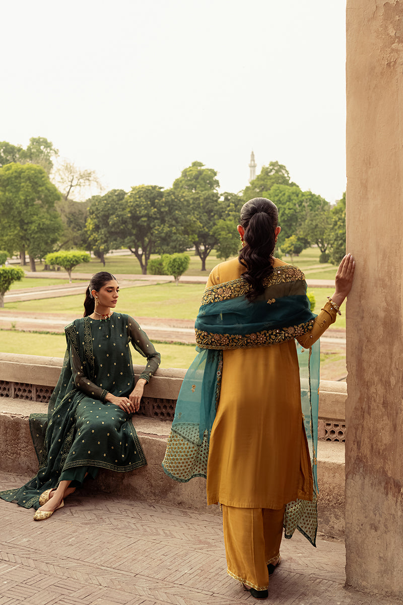 DASTOOR 3-Piece Ethnic Outfit Set for Women - Stylish Shirt, Comfortable Trousers & Elegant Dupatta | Perfect for Festivals, Weddings & Special Occasions