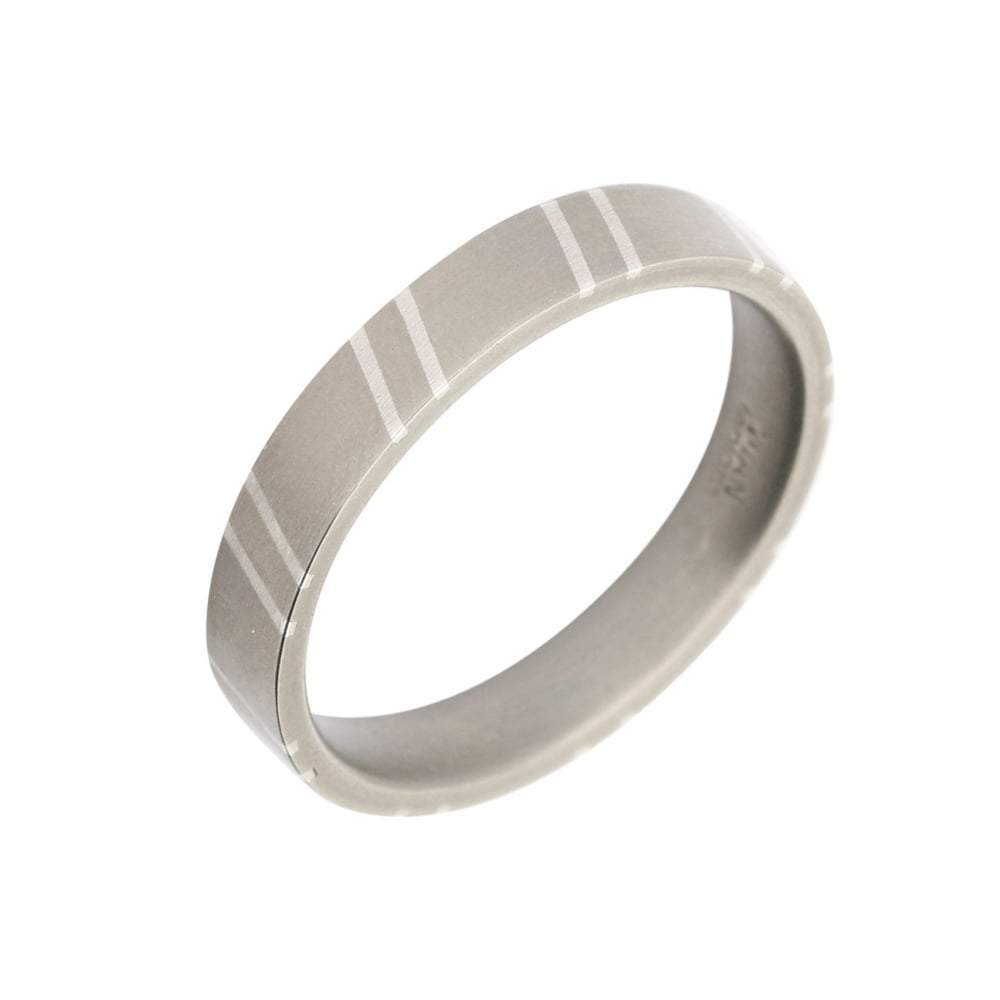 Titanium Silver Sloping Stripes Band Ring Size R 1/2 - Elegant Jewelry for Women, Perfect for Weddings, Parties & Everyday Wear
