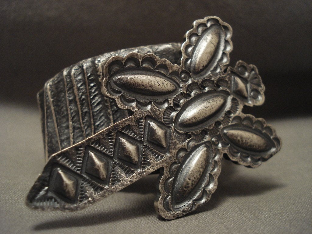172g Stunning Navajo Native American Silver Dragonfly Bracelet - Handmade Sterling Silver Jewelry for Women, Boho Fashion Accessory, Perfect for Festivals & Special Occasions