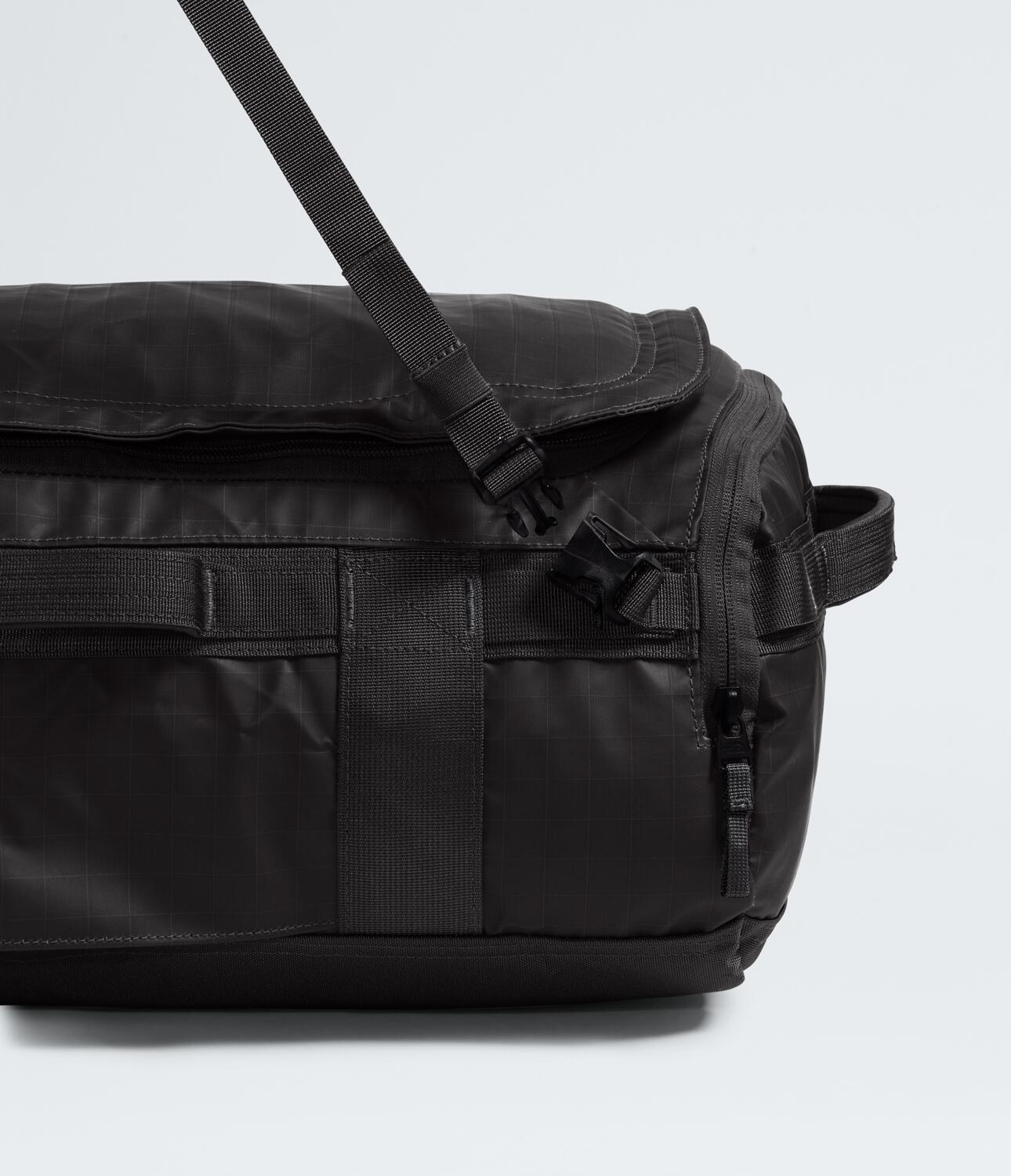 Base Camp Voyager Duffel Bag 32L - Durable Travel Duffel for Outdoor Adventures, Gym & Weekend Getaways - NF0A52RR