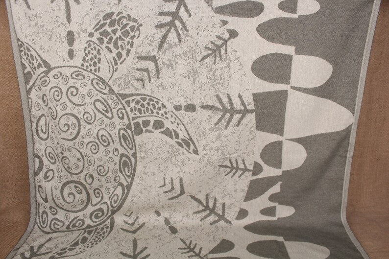 Premium Green Turtle Turkish Beach Towel - Soft, Quick-Dry & Oversized for Pool, Beach & Travel - Eco-Friendly & Stylish Summer Essential