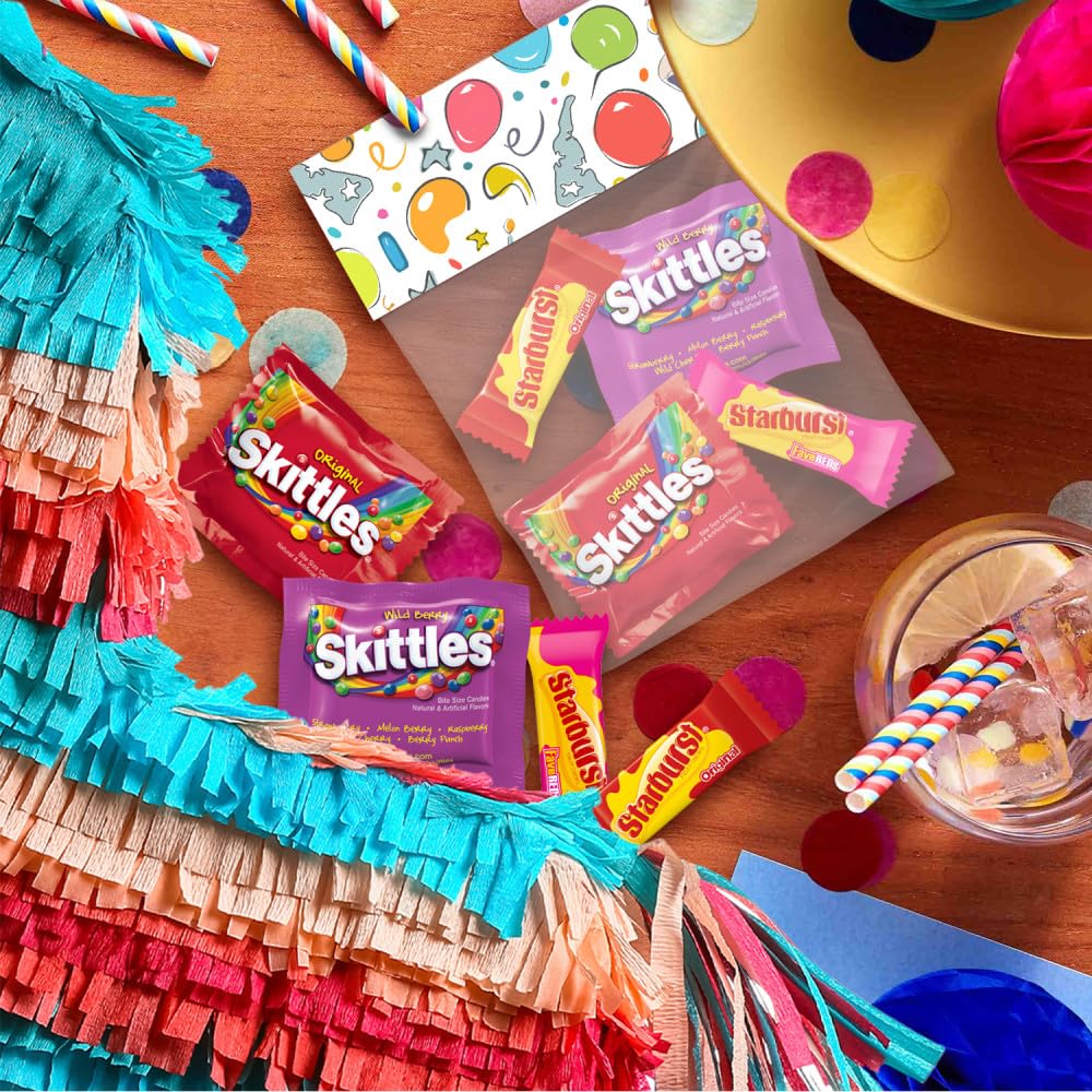 Wrigley's Assorted Candy Variety Pack - Skittles Original, Skittles Wild Berry, Starburst Original & FaveReds Fun Size - 20.13oz Bulk Individually Wrapped Candies - Perfect for Halloween, Parties, Office Snacks & Gift Baskets