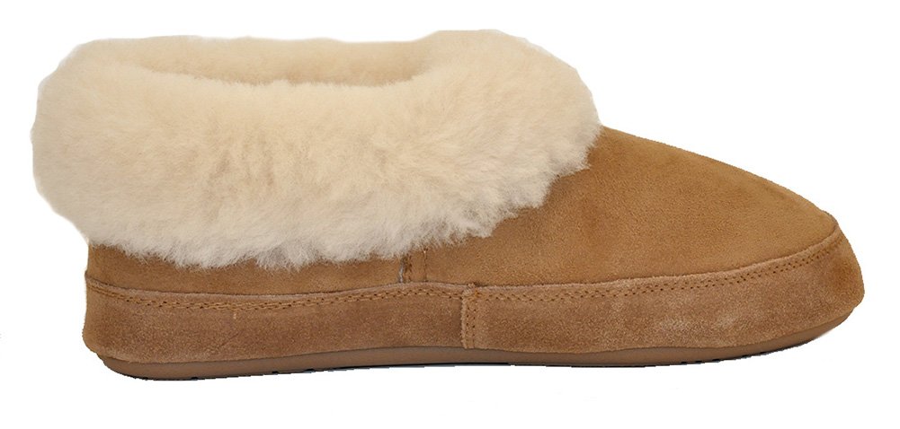 Cozy Women's Cabin Slippers - Soft Fleece Indoor/Outdoor House Shoes for Winter Comfort - Perfect for Lounging, Relaxing & Home Wear