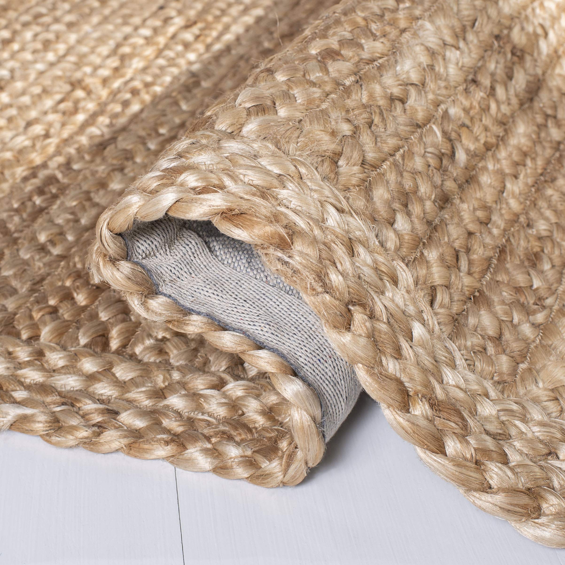 SAFAVIEH Handmade Natural Jute Accent Rug 4' x 6' - Farmhouse Woven Fringe, Eco-Friendly Fiber for Entryway, Living Room & Bedroom - Durable for High Traffic Areas (NF824A) | Perfect for Boho, Coastal & Rustic Home Decor