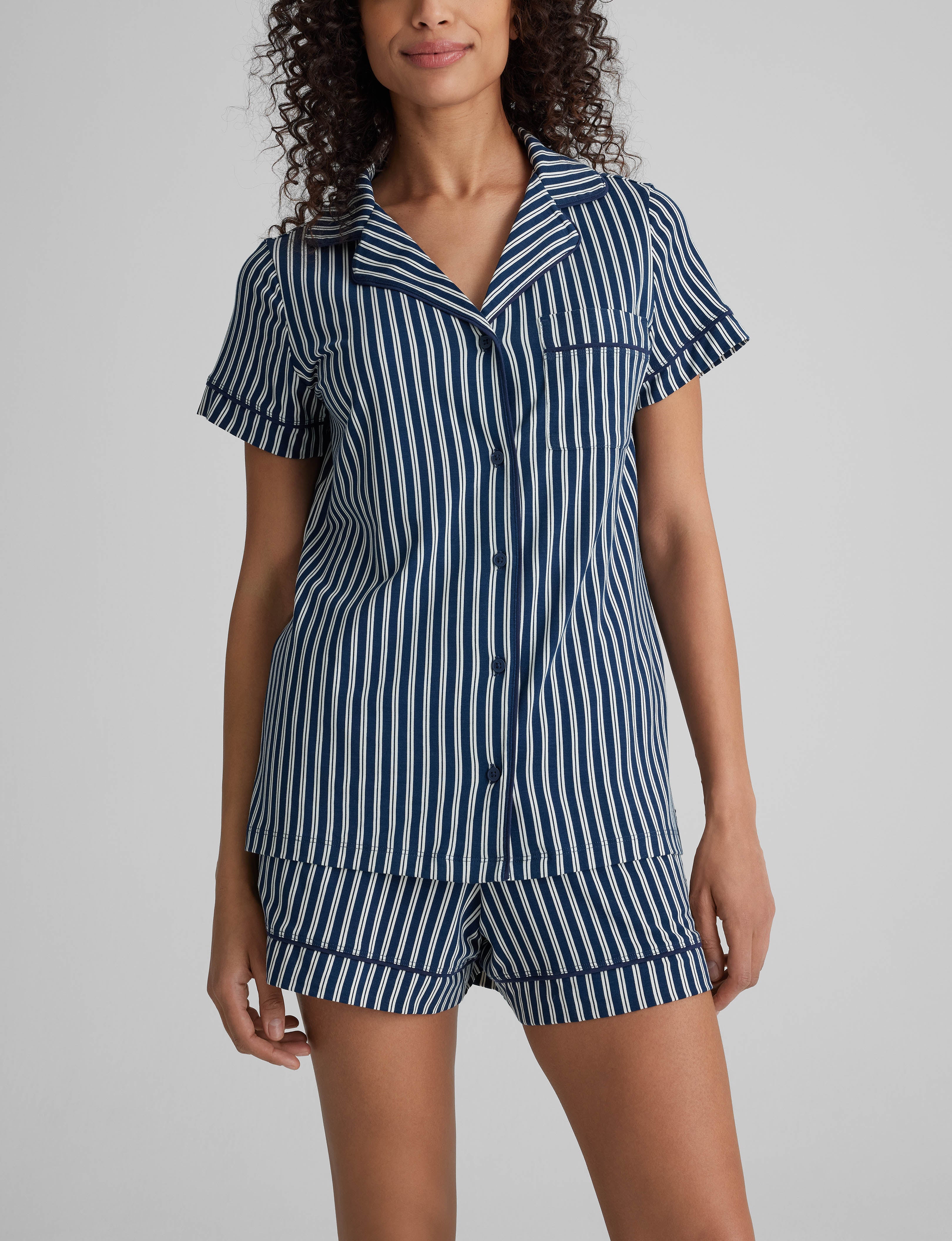 Comfy Women's Pajama Set - Soft Sleepwear Top & Shorts for Lounge & Relaxation at Home | Perfect for Nightwear, Vacation & Cozy Evenings