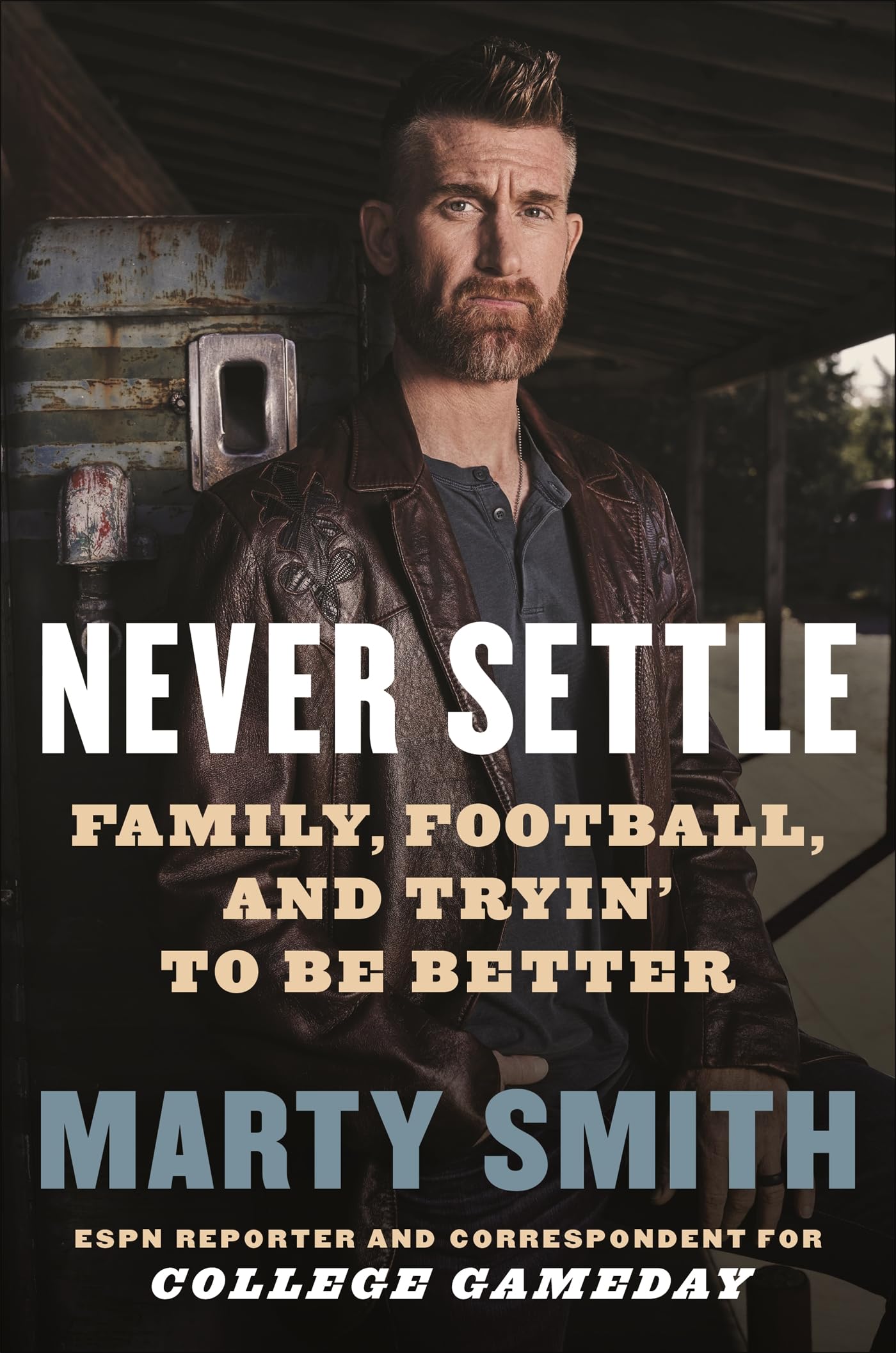 Never Settle: Sports, Family, and the American Soul - Inspiring Stories for Athletes, Parents & Patriotic Readers | Perfect for Motivation, Family Bonding & American Pride