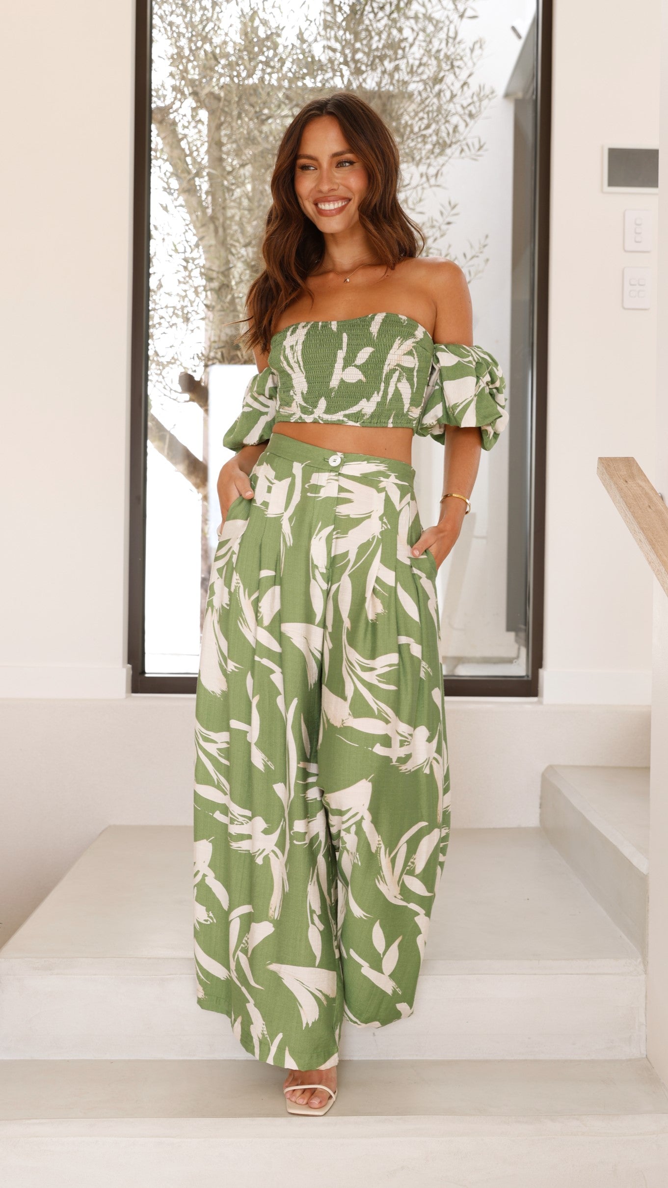 Callison Women's Green Print Crop Top and Pants Set - Stylish Matching Outfit for Casual Wear, Yoga, and Summer Fashion