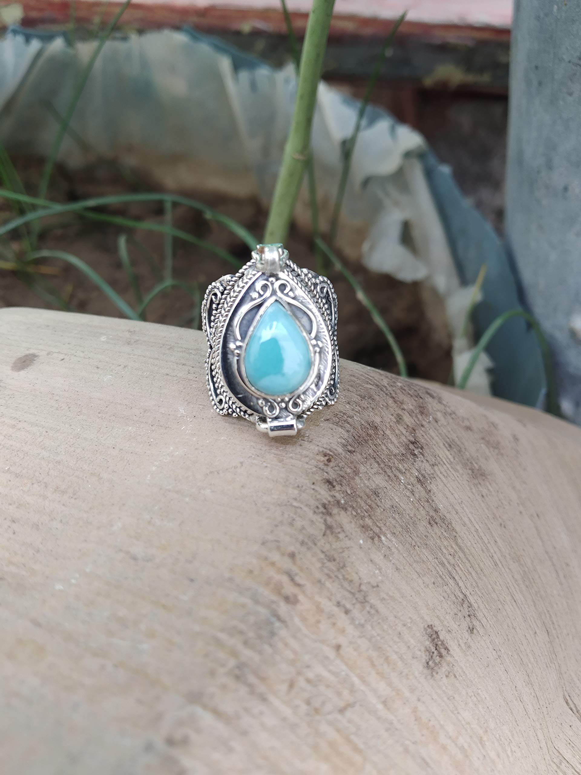 Larimar Poison Ring - Handmade 925 Sterling Silver Vintage Style Openable Secret Box Ring | Unique Mother's Day Gift for Women & Men | Perfect for Jewelry Collections, Special Occasions & Surprise Gifts