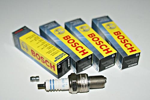 BOSCH Platinum Iridium Spark Plug Set of 4 (0241247500) - OEM Replacement for Improved Engine Performance & Fuel Efficiency - Perfect for Cars, Trucks & SUVs