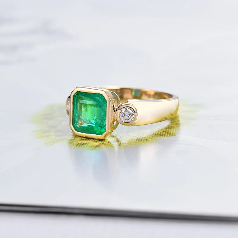 14K Gold Emerald and Diamond Ring for Women - Elegant Party Jewelry for Weddings, Anniversaries & Special Occasions