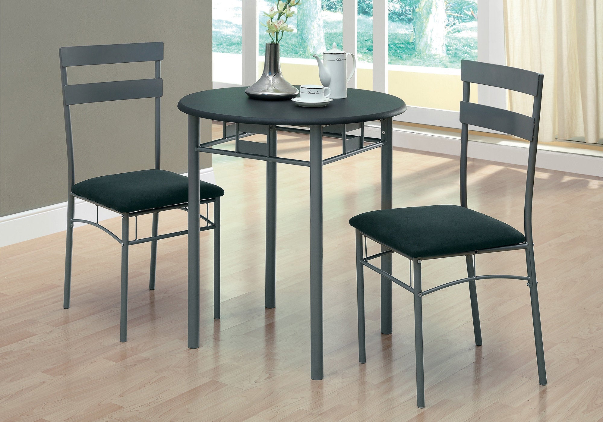 3-Piece Modern Dining Set - Black & Silver Metal Tableware for Kitchen, Restaurant, or Outdoor Dining | Elegant Cutlery for Home & Entertaining