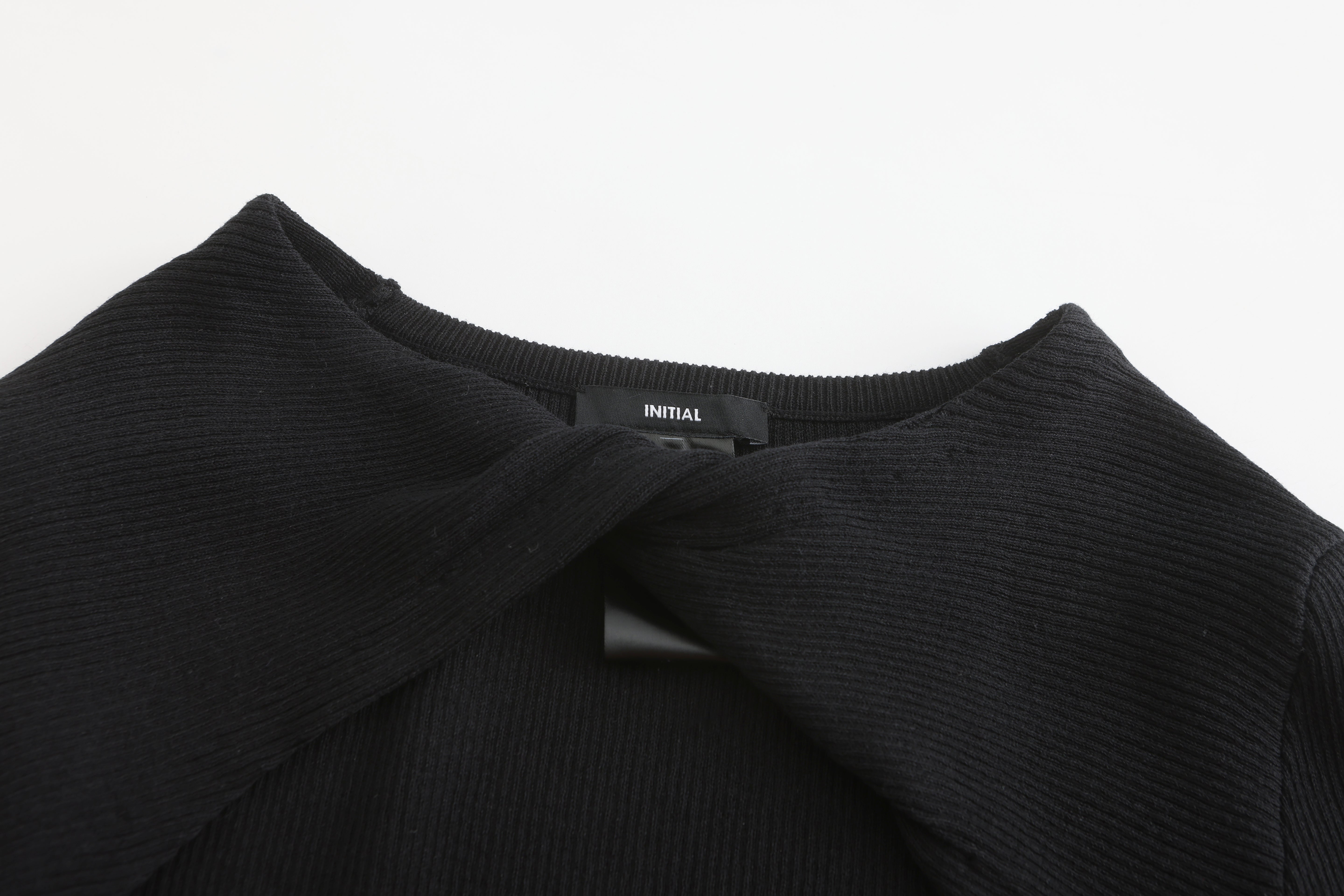 24Uttflmxx138 Black - Premium Quality for Home, Office, and Outdoor Use