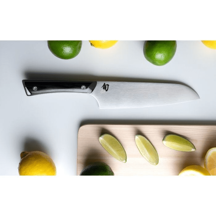 Shun Kazahana 7-Inch Santoku Knife - Japanese VG-MAX Steel Blade, Ergonomic Pakkawood Handle - Perfect for Slicing, Dicing, and Chopping Vegetables, Fruits & Meat in Professional & Home Kitchens