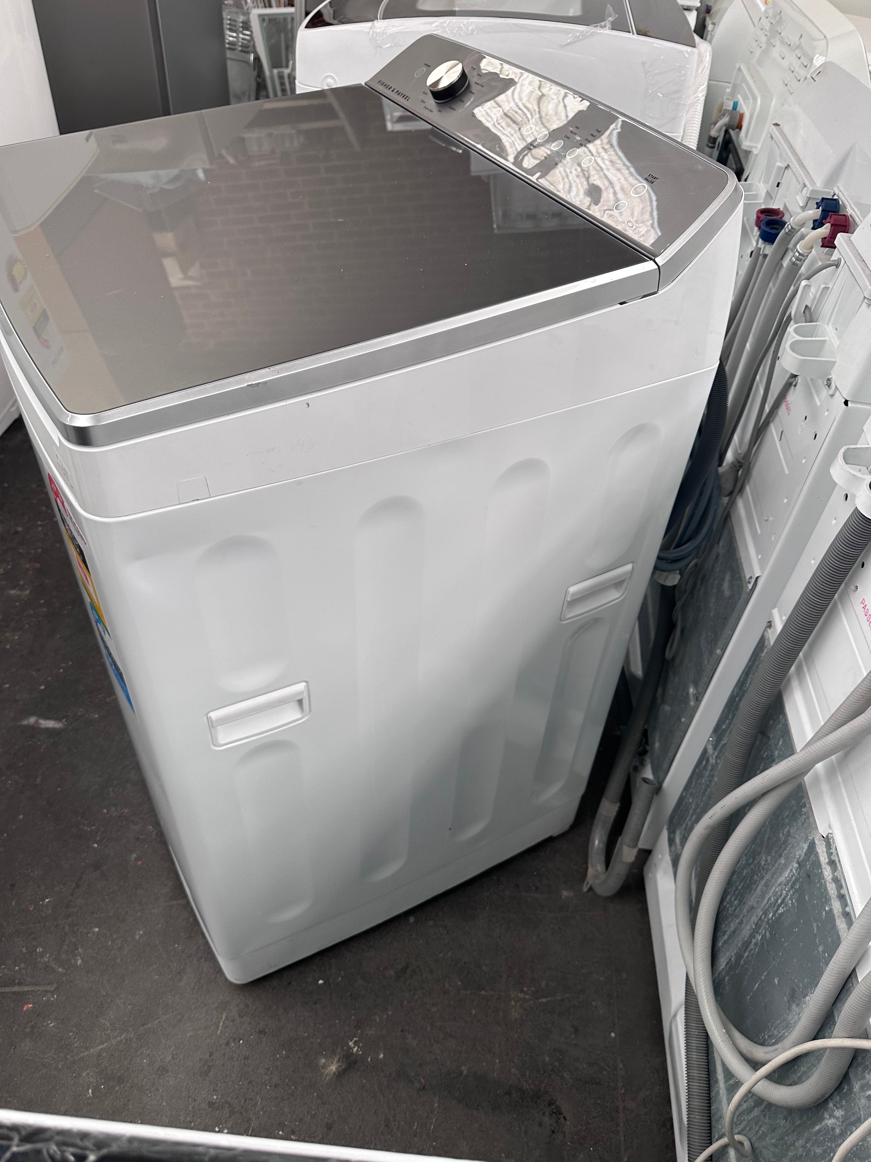 Fisher & Paykel 10kg Series 5 WL1064G1 Top Load Washing Machine [Factory Second] - Best Value for Large Laundry Loads | Perfect for Families & Heavy-Duty Cleaning